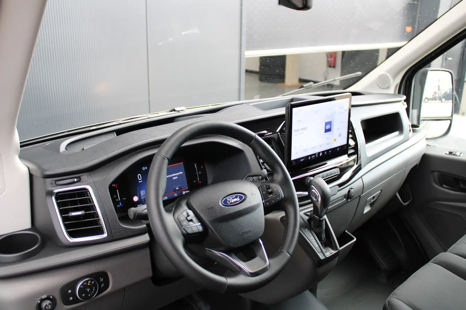 Ford Transit 350 2.0 TDCI L4H3 Trend RWD 165pk - 360 Camera - T Grijs - 2