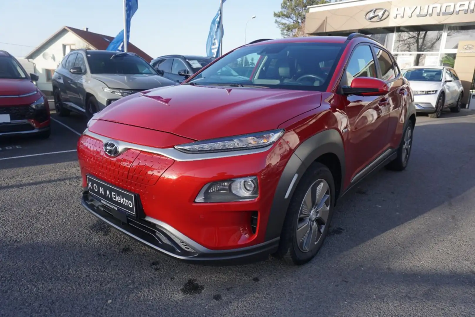 Hyundai KONA EV "Level 5" 64kwH Rot - 1