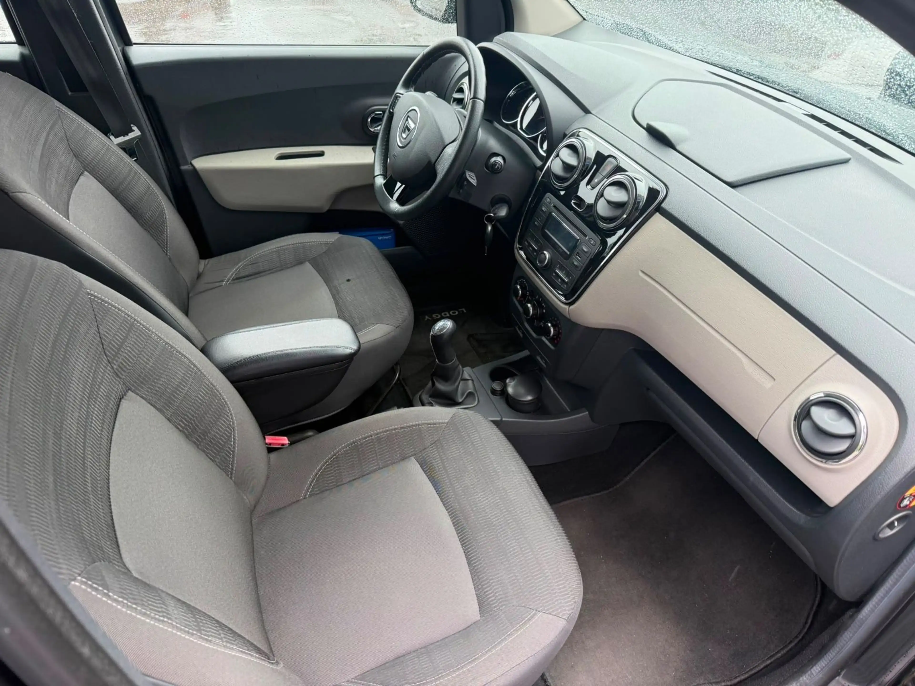 Dacia Lodgy Laureate 1.Hand Lückenlos Scheckheftgepfle — photo 12