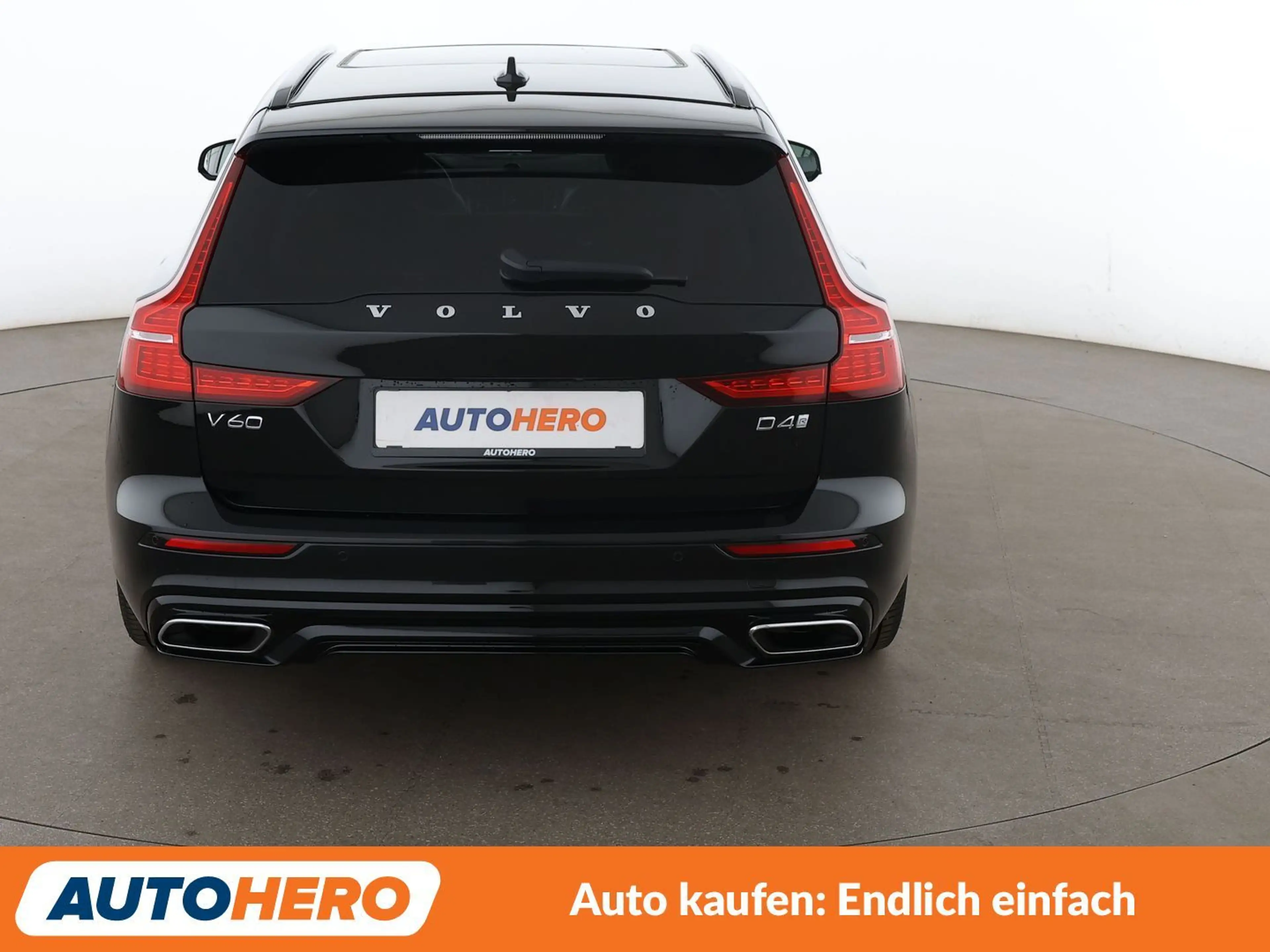 Volvo V60 2.0 D4 R-Design Aut.*NAVI*LED*CAM*TEMPO*SHZ*ALU* — photo 5