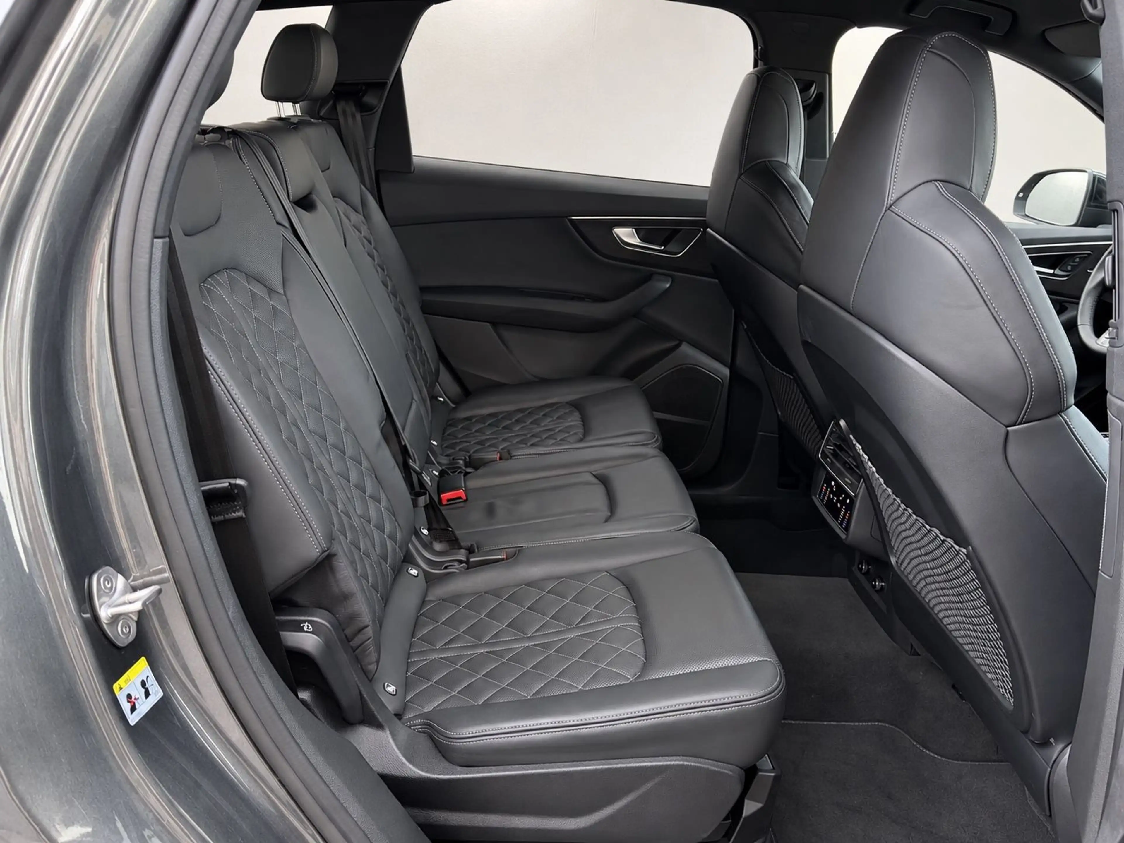Audi Q7 50 TDI quattro competition plus*S-Line Plus* — photo 10