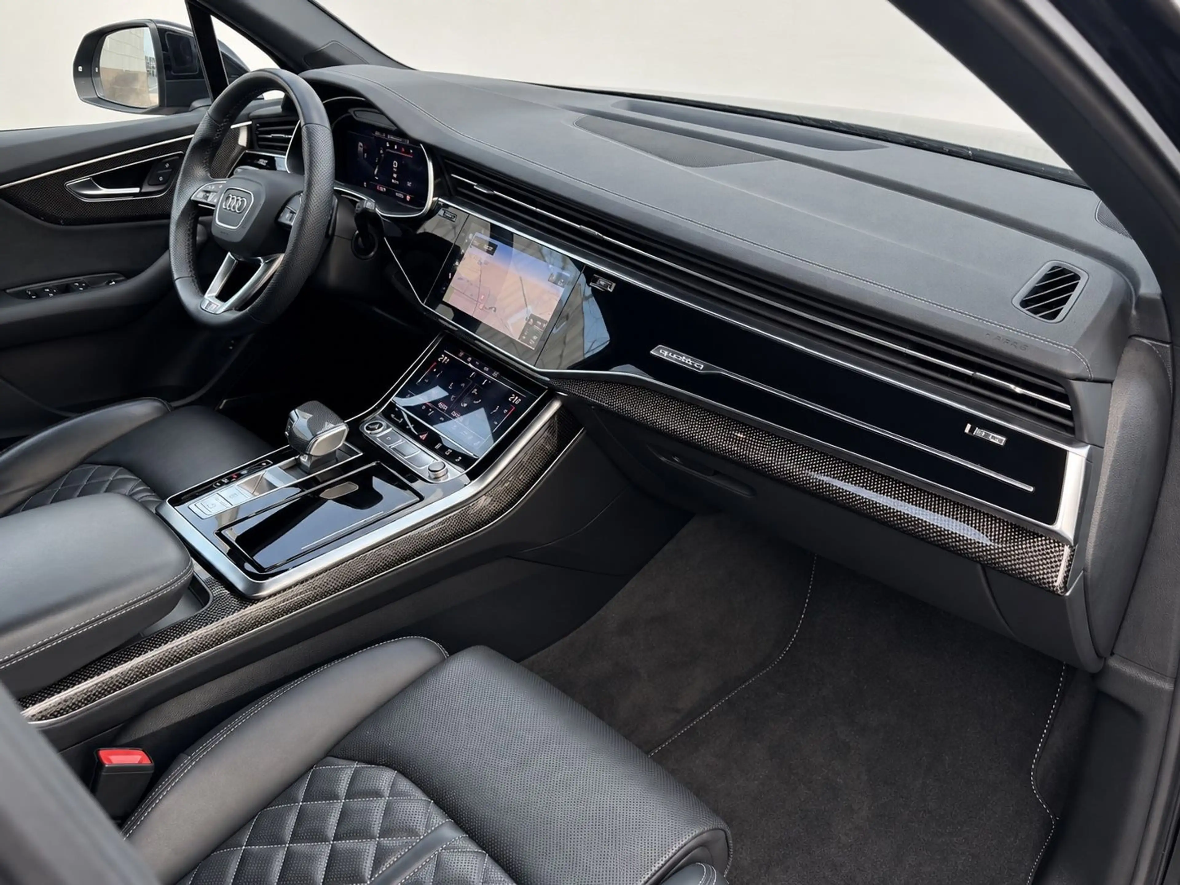 Audi Q7 50 TDI quattro competition plus*S-Line Plus* — photo 8