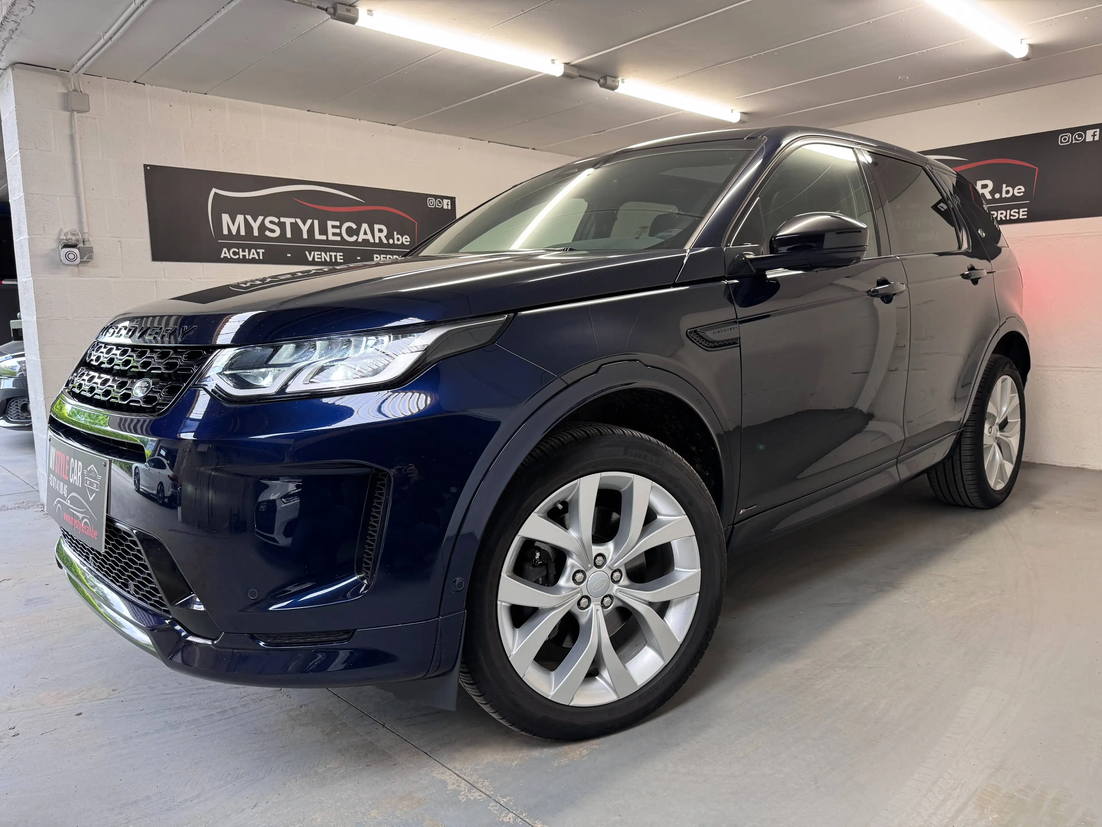 Land Rover Discovery Sport Discovery Sport 2.0 TD4 4WD R-Dynamic, Garantie 1 An