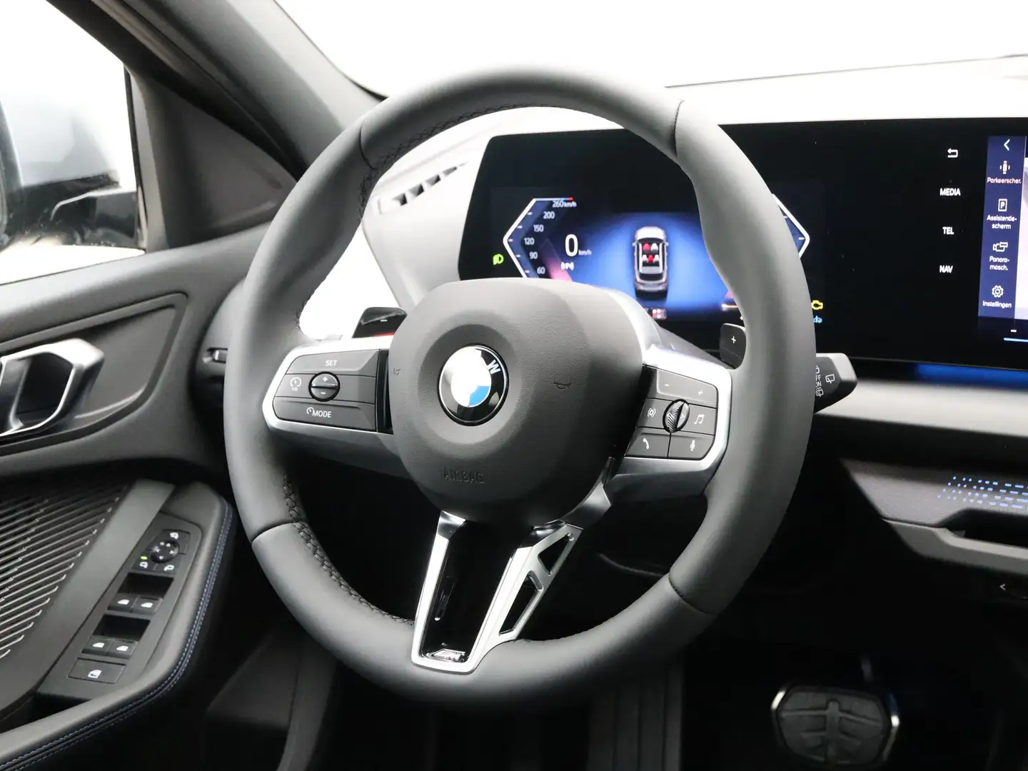 BMW 120 1 Serie M Sport - Premium Pack Grijs - 2