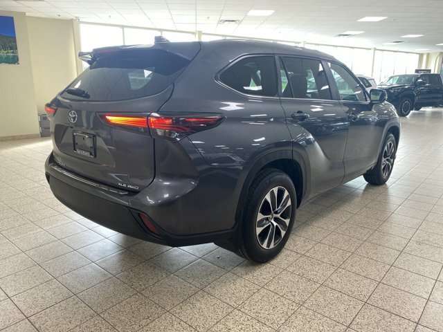 2024 Toyota Highlander XLE — снимка 1