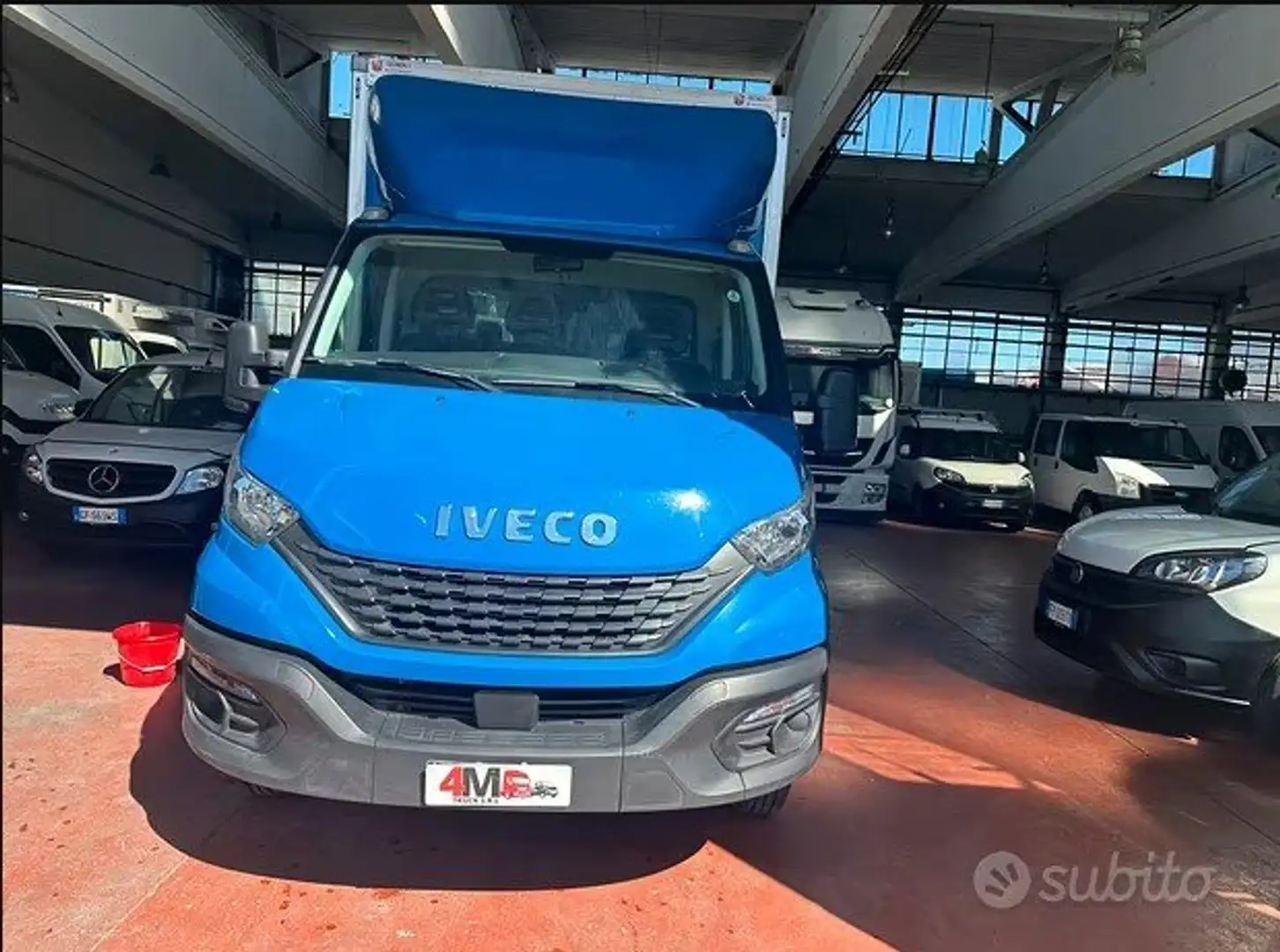 Iveco daily 35-160 con sponda euro6 Blu/Azzurro - 2