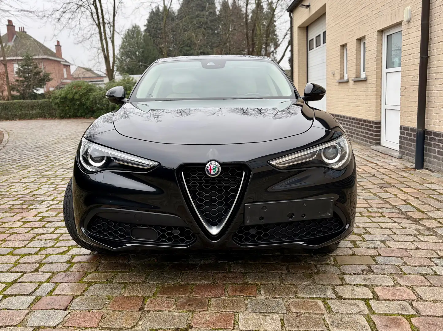 Alfa Romeo Stelvio 2.2 MJD Super  ### 63000 km ### Noir - 2