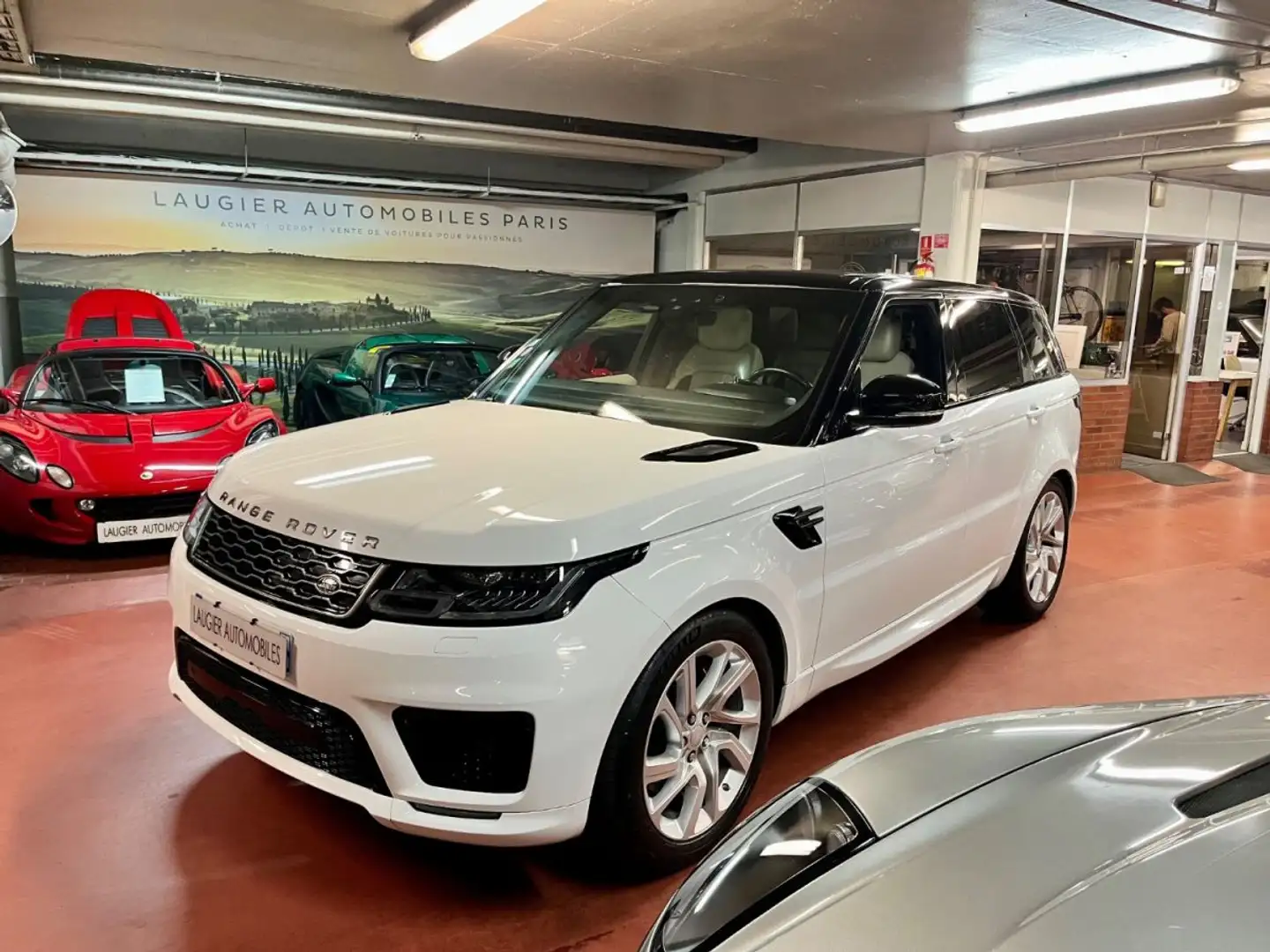 Land Rover Range Rover Sport II (2) 2.0 P400E PHEV 404 HSE DYNAMIC AUTO Blanc - 1