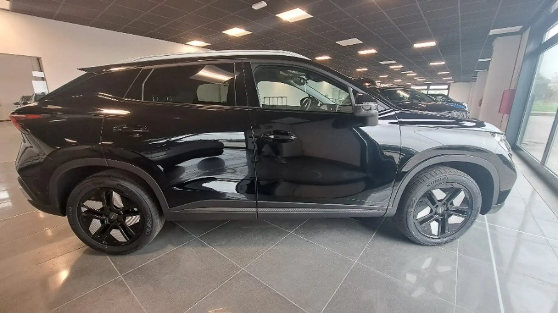 Omoda 5 II COMFORT 1.6 TGDI Nero - 2