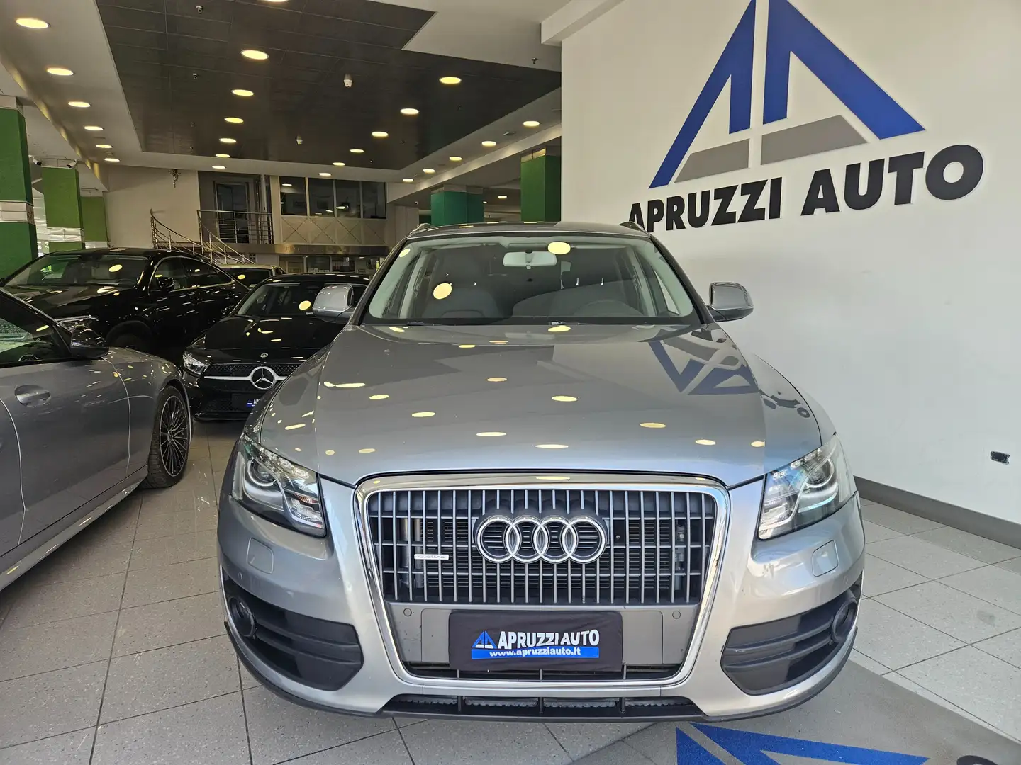 Audi Q5 Q5 2.0 tdi quattro 170cv s-tronic dpf NAVI SENSORI Grigio - 2