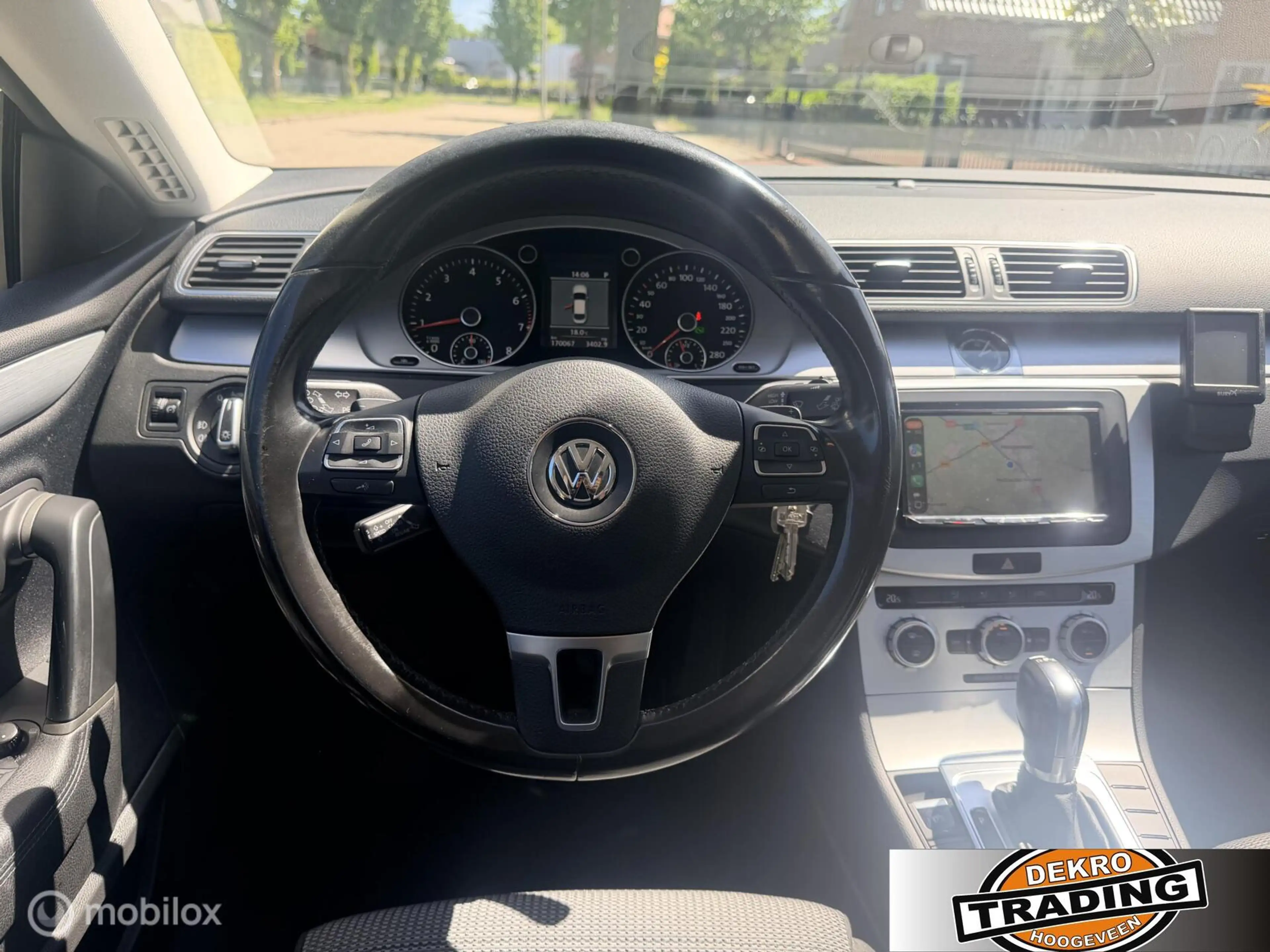 Volkswagen CC 1.8 TSI — photo 14