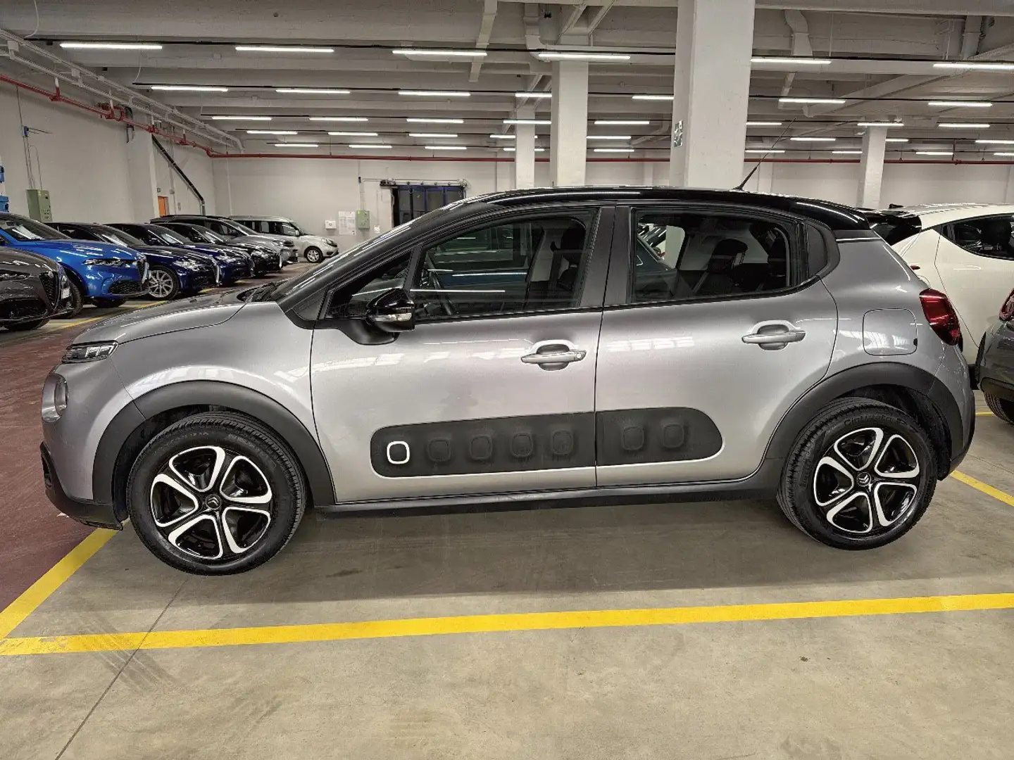 Citroen C3 PureTech 83 S&S Shine Grigio - 2