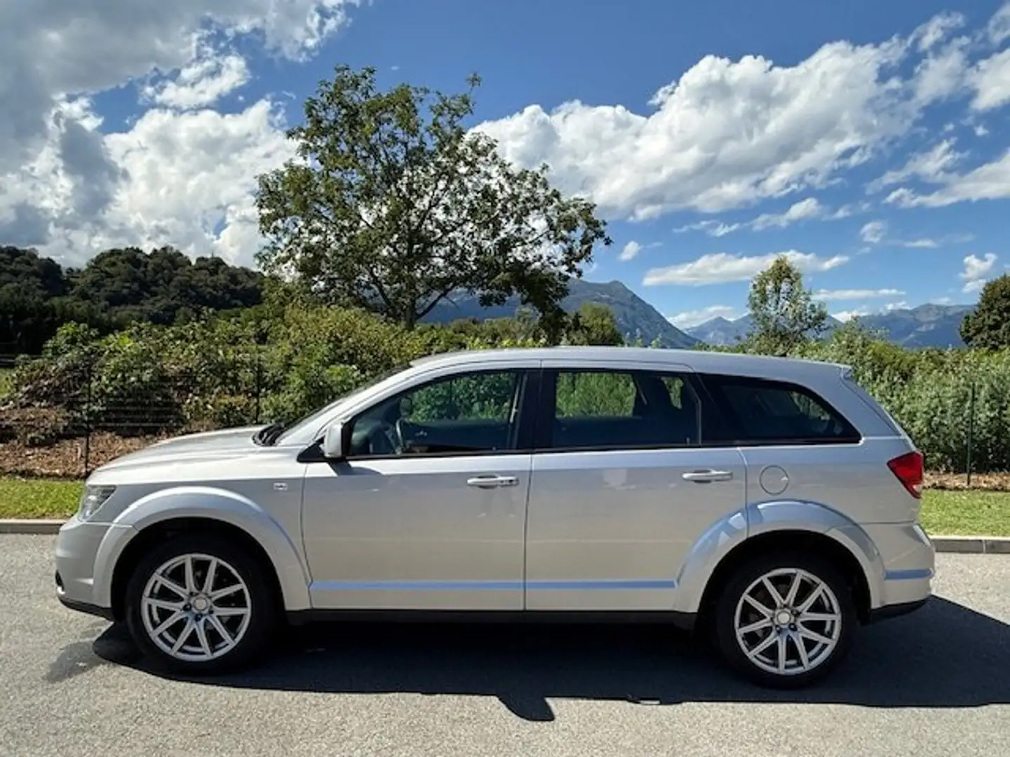 Fiat Freemont 2.0 mjt 16v Urban 140cv manuale , 7 posti Argento - 1