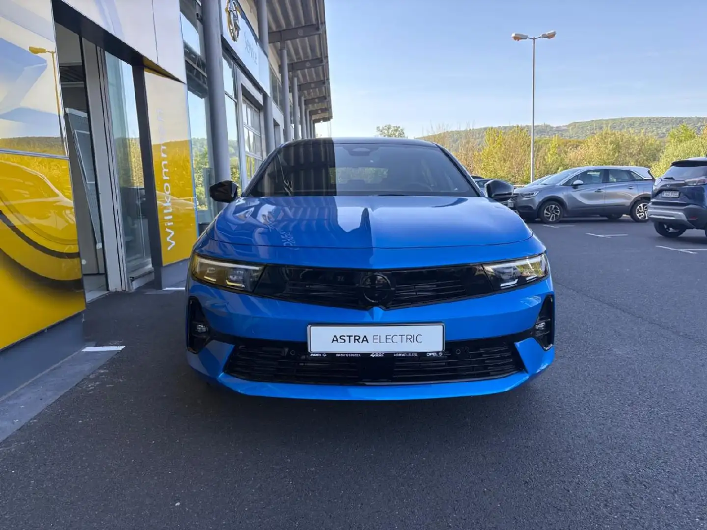 Opel Astra Electric GS Blau - 2