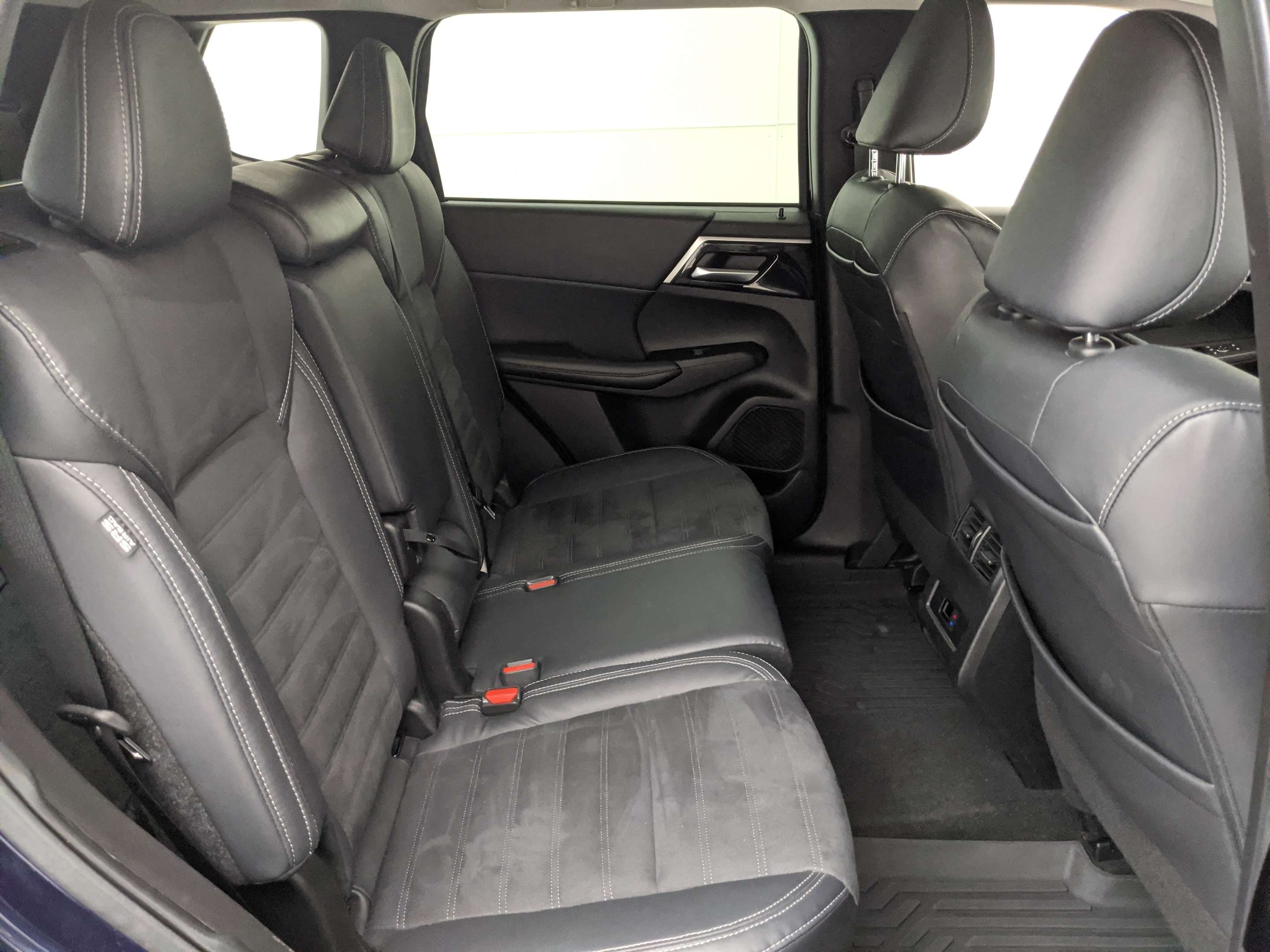 2022 Mitsubishi Outlander
