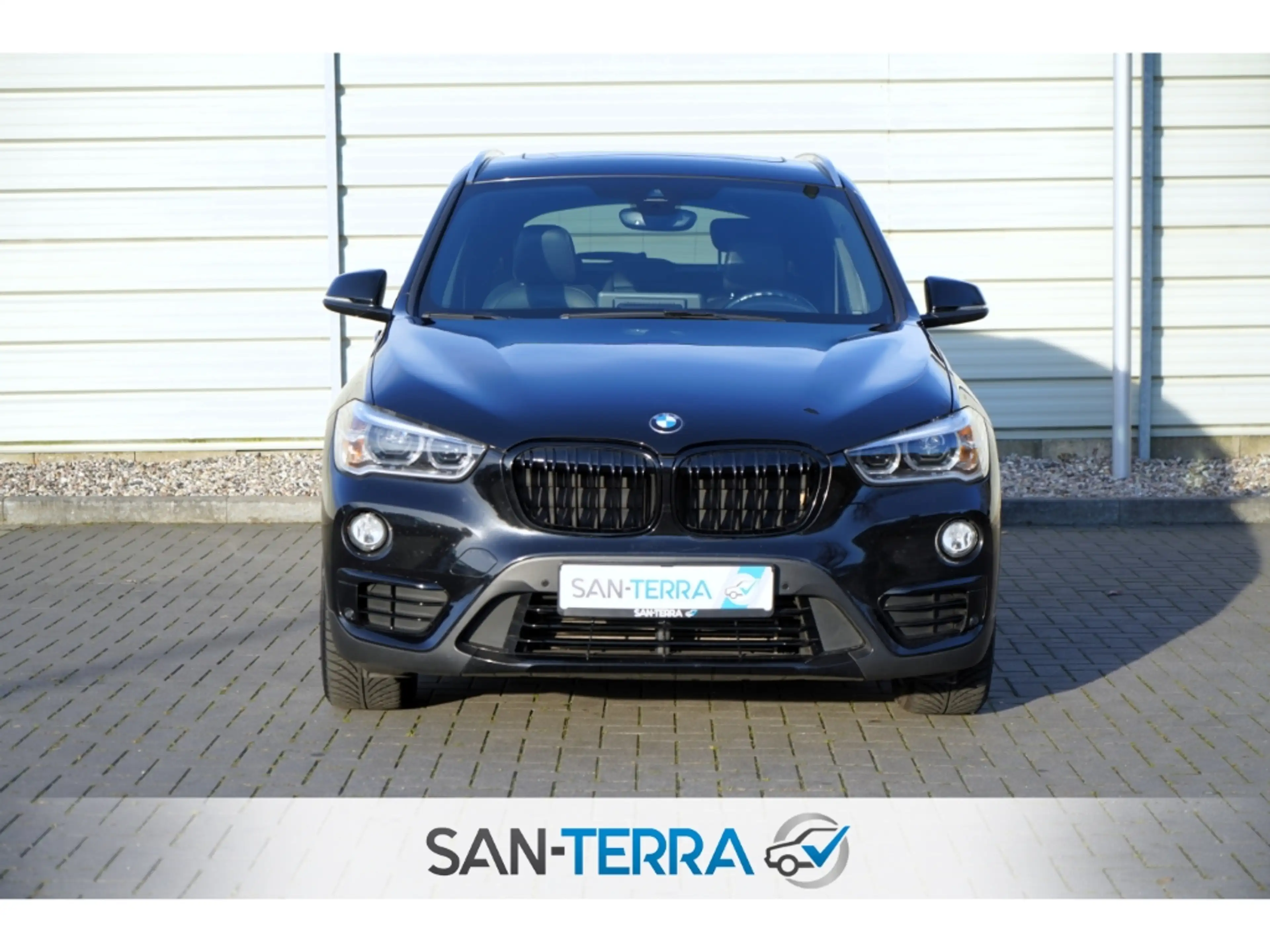 BMW X1 xDRIVE 20 D SPORT LINE LEDER*PANO*SHZ*KLIMAAUT*MUL — photo 3