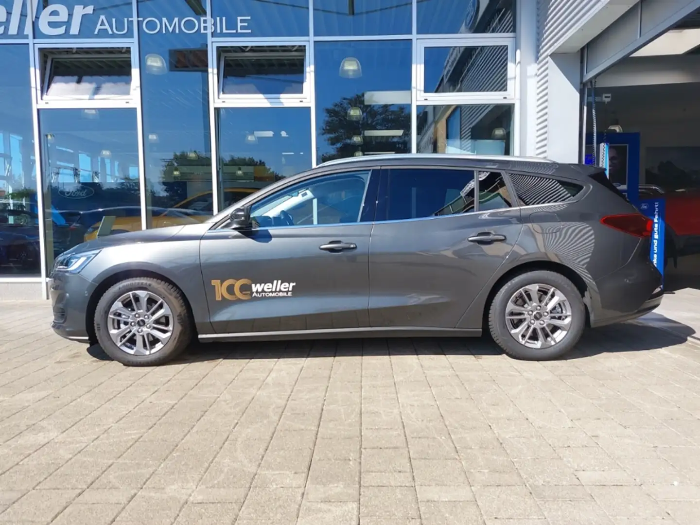 Ford Focus Turnier 1.0L EcoBoost ''Titanium X'' - Apple/Andro Grau - 2