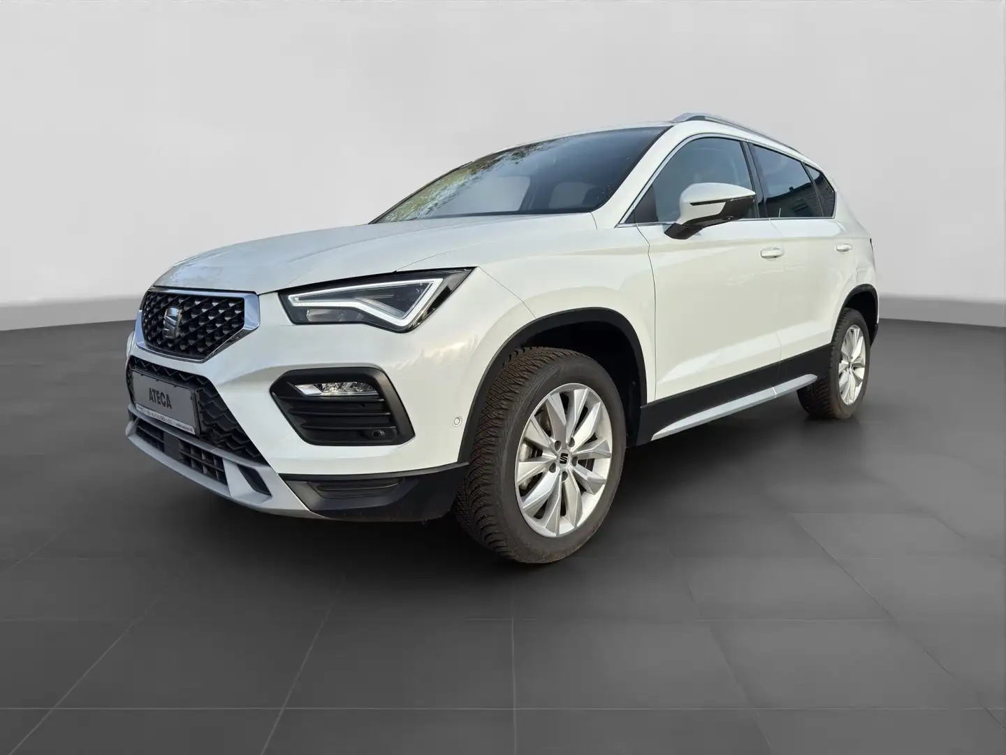SEAT Ateca 1.5 TSI DSG X-PERIENCE AHK SIDE-ASSIST LED Weiß - 2