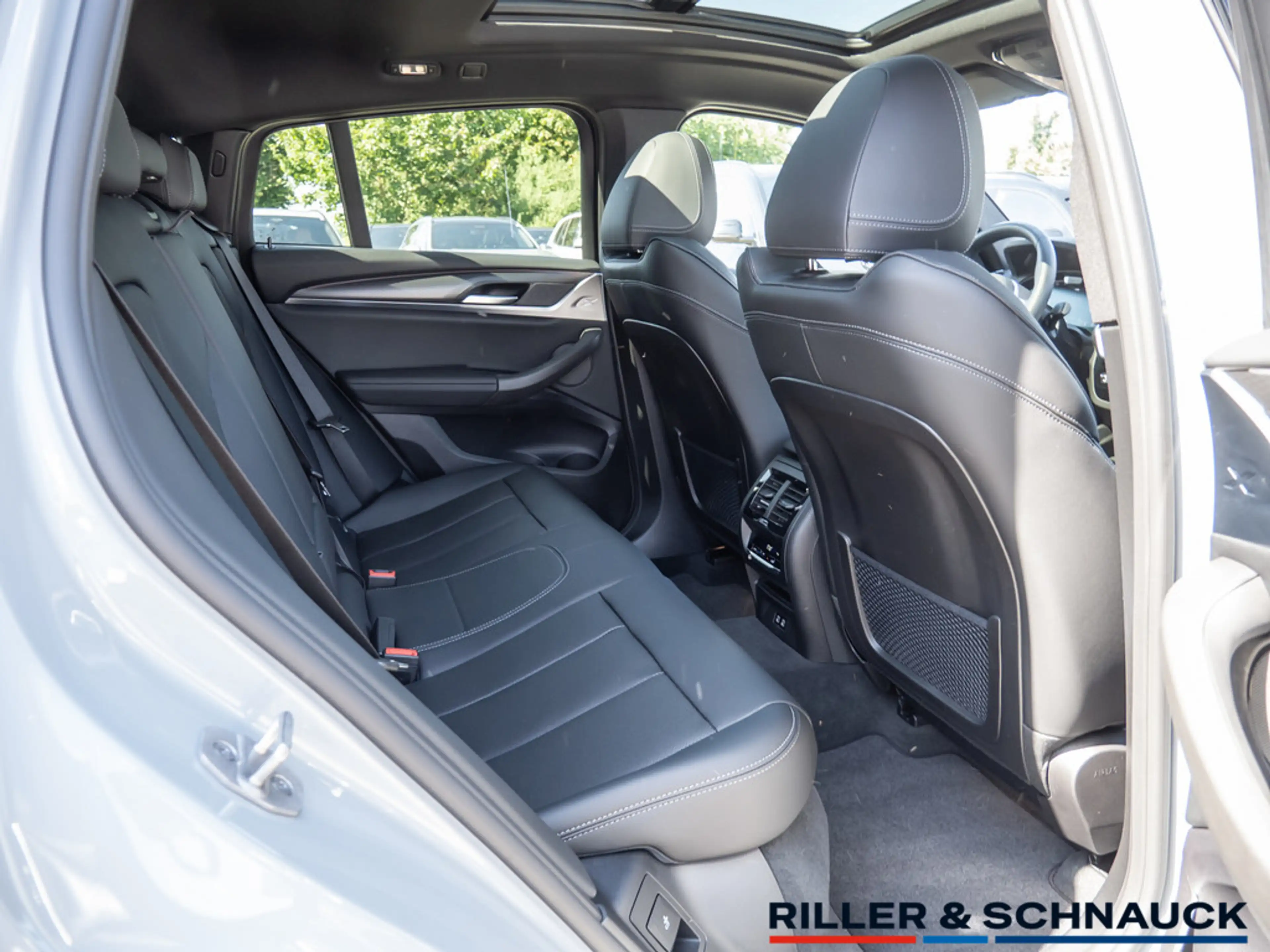 BMW X4 xDrive 30d M-Sport H/K HUD PANO LASER 360° — photo 8