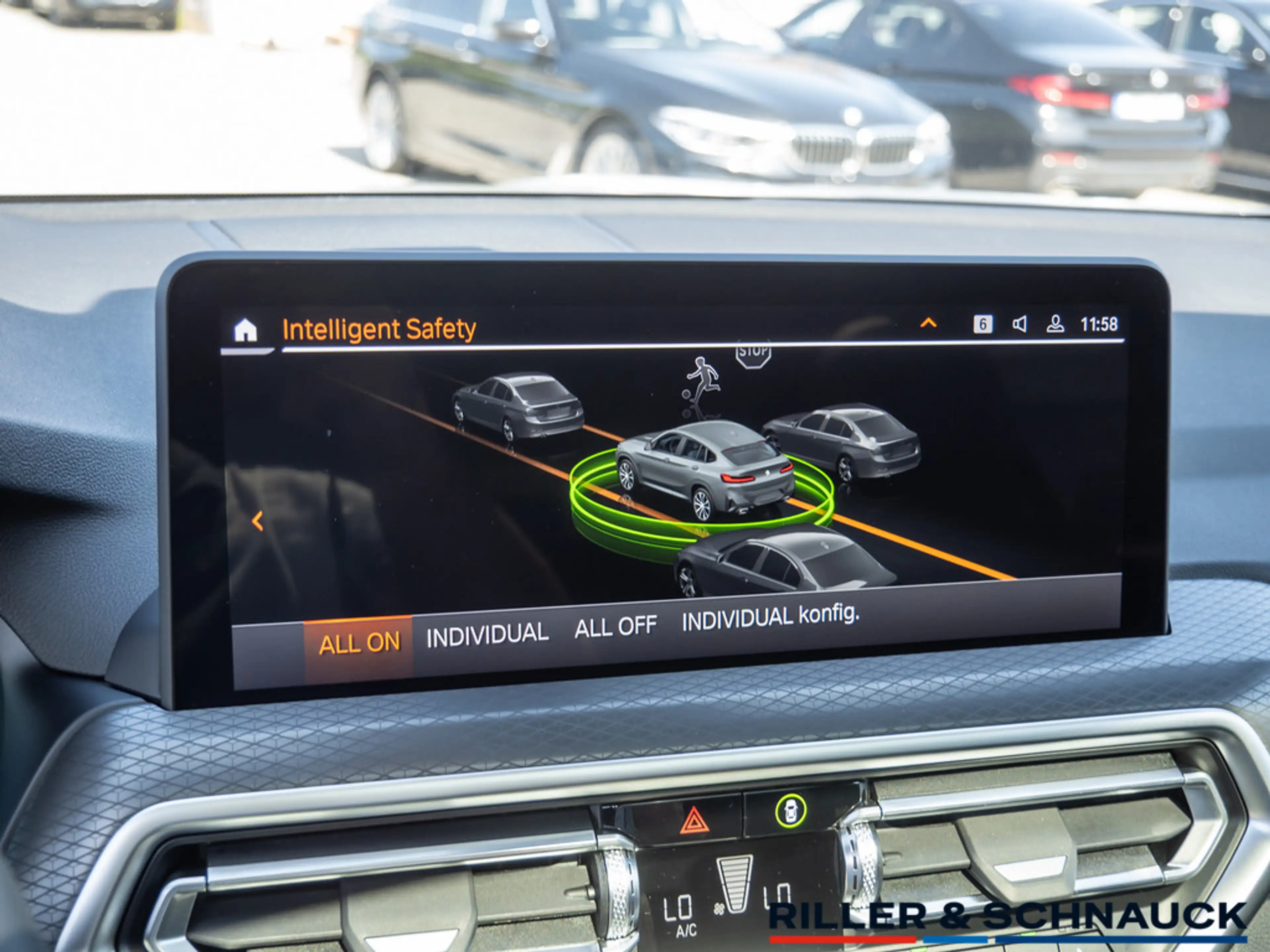 BMW X4 xDrive 30d M-Sport H/K HUD PANO LASER 360° — photo 12
