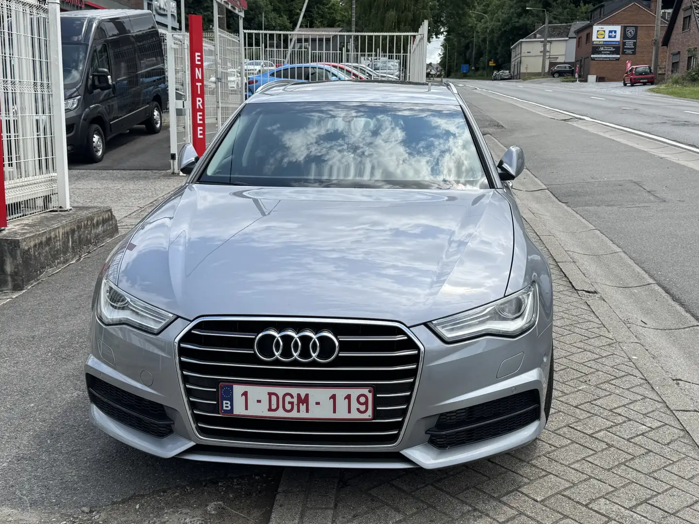 Audi A6 A6 BREAK S-LINE PANORAMIQUE GPS CUIR XENON Grau - 2