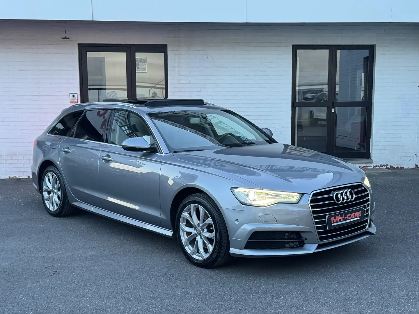 Audi A6 A6 BREAK S-LINE PANORAMIQUE GPS CUIR XENON Gris - 2
