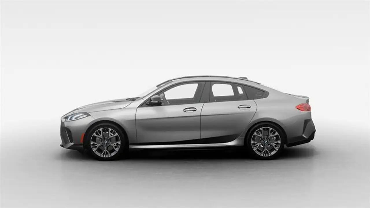 BMW 2 Series снимка BMW 2 Series