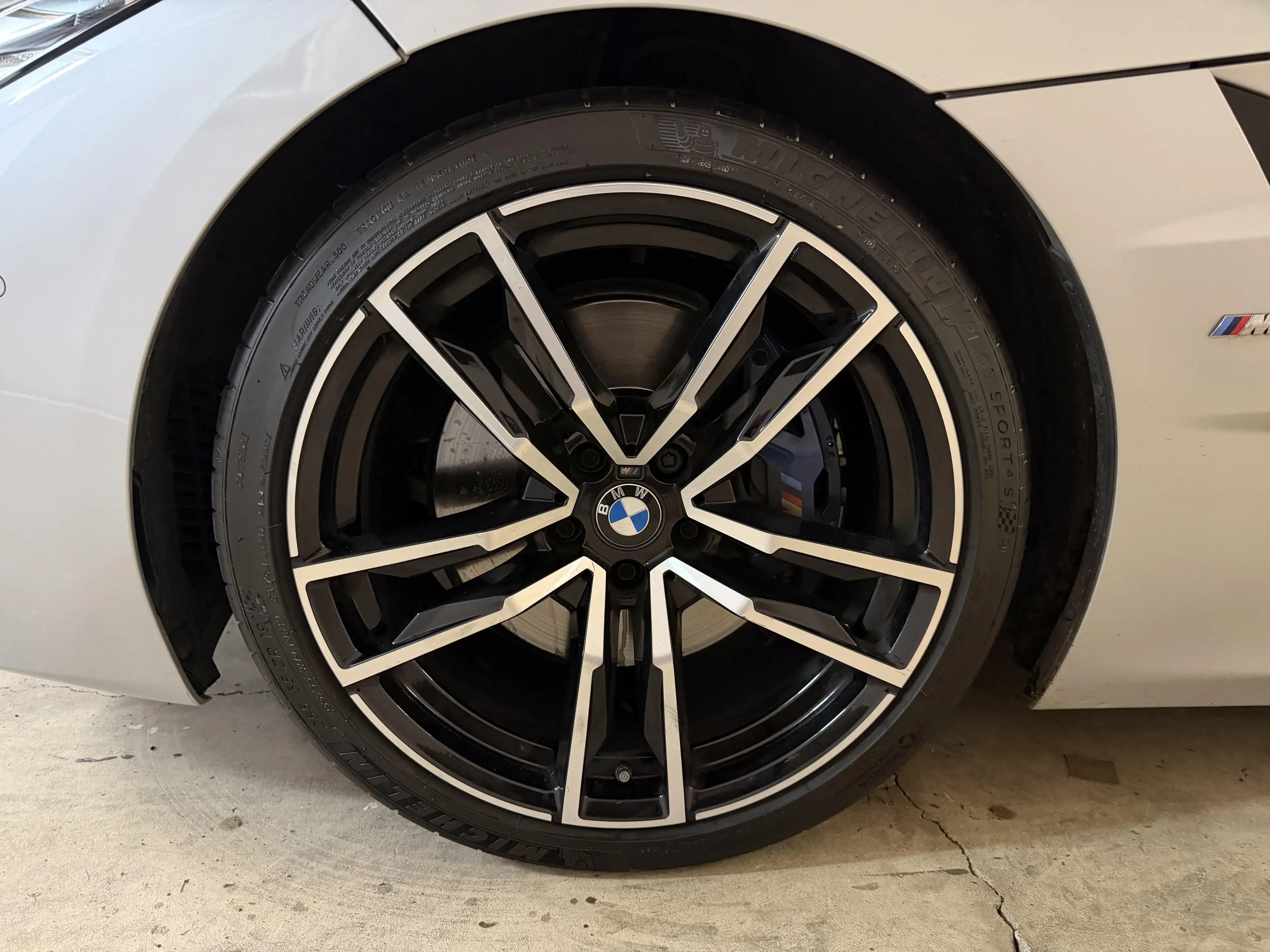 BMW Z4 30i M Sport — photo 4