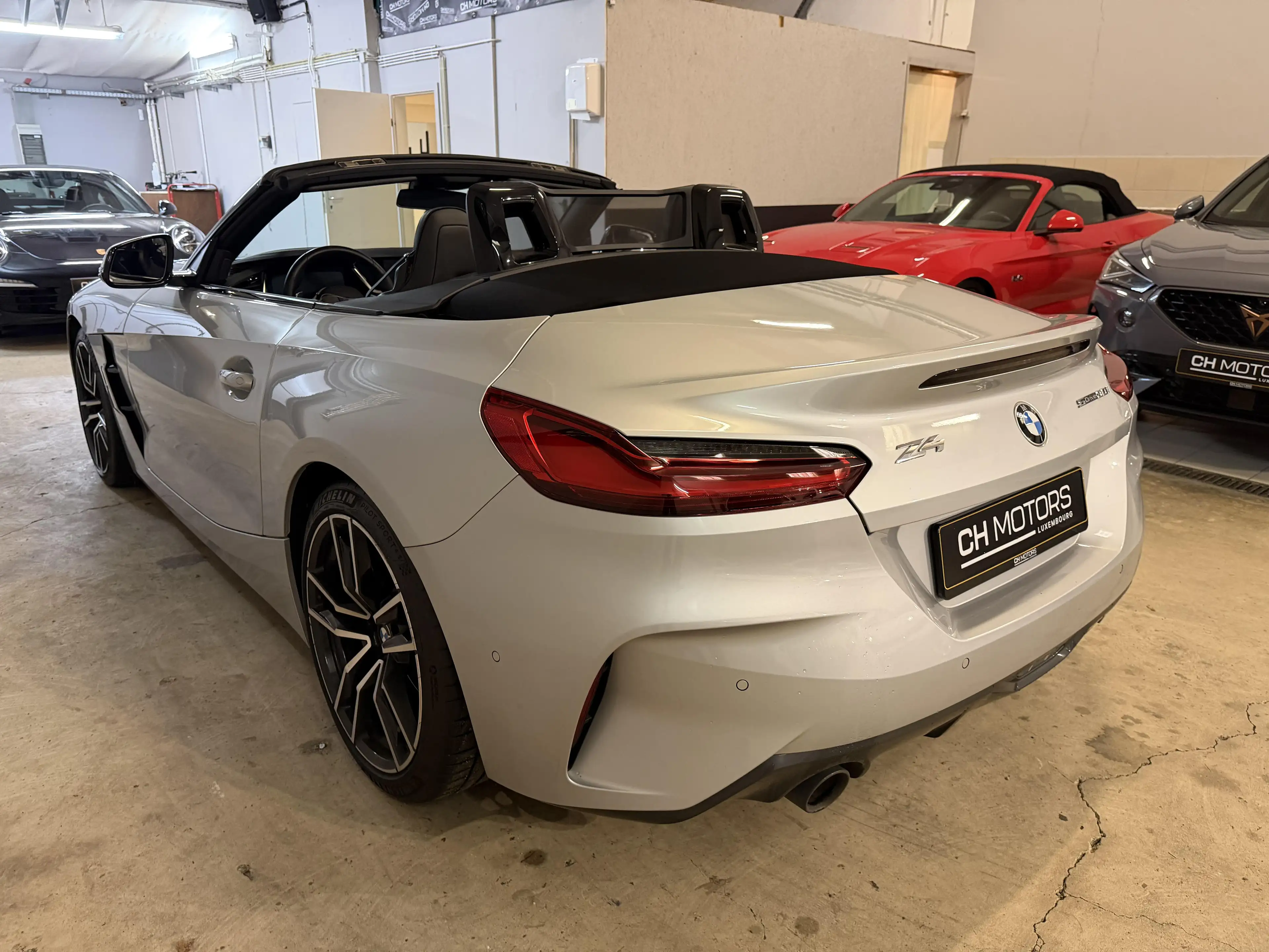 BMW Z4 30i M Sport — photo 5