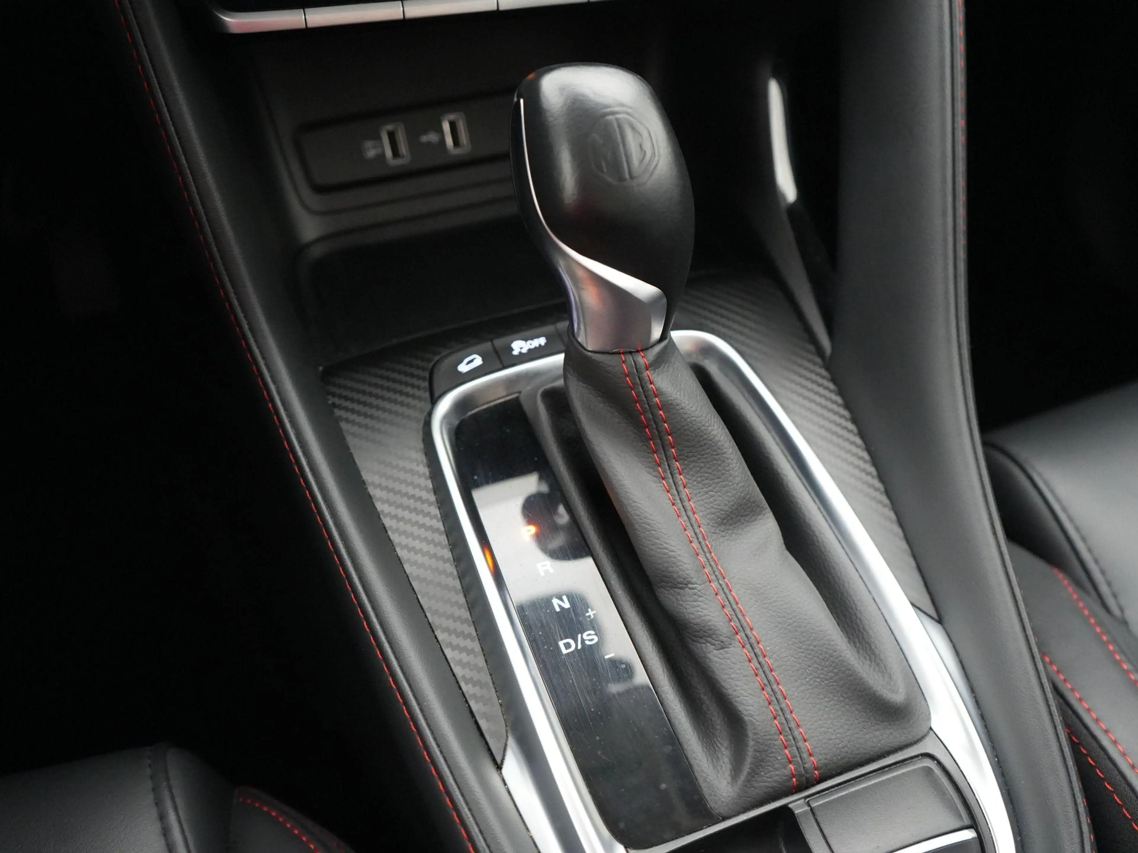 MG ZS ICE 1.0 T-GDi AT LUXURY — photo 10