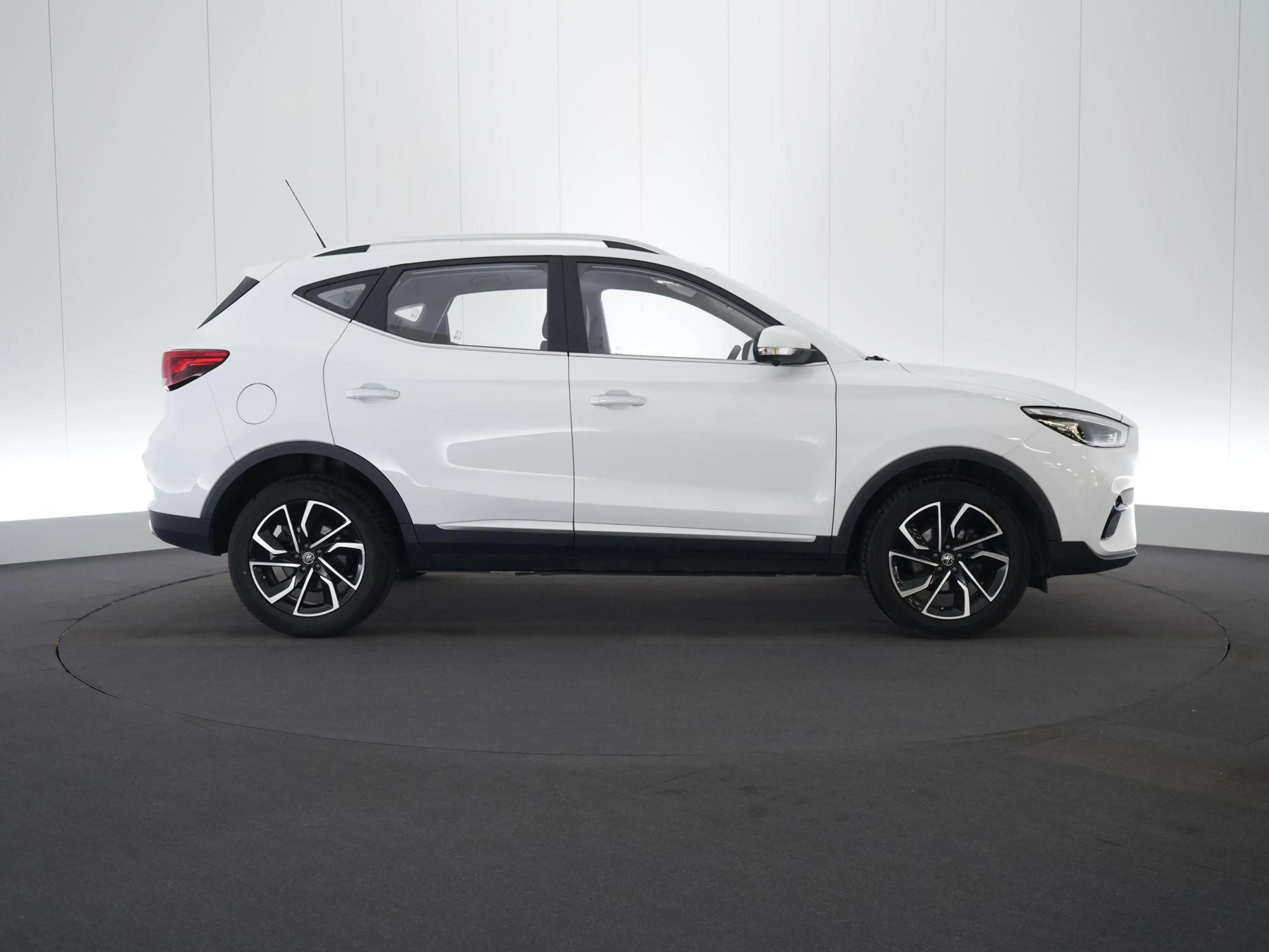 MG ZS ICE 1.0 T-GDi AT LUXURY — photo 6