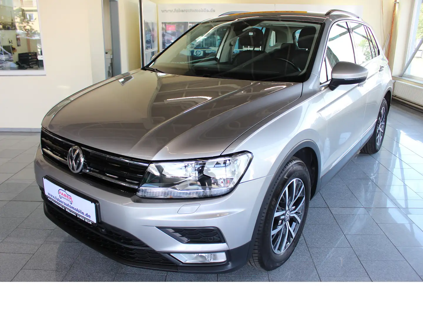 Volkswagen Tiguan Comfortline BMTStart-Stopp,Nur 20523 KM Argent - 1