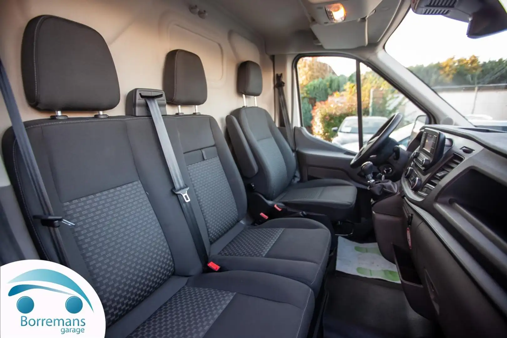 Ford Transit 2T 330 L3H2 ecoblue 130 trend business Blanc - 2