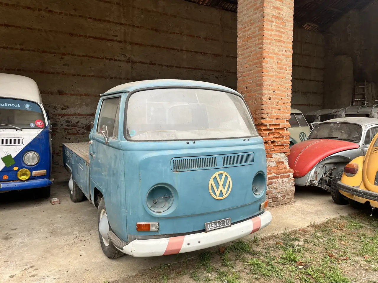 Volkswagen T2 Pickup 67/68, foto 1