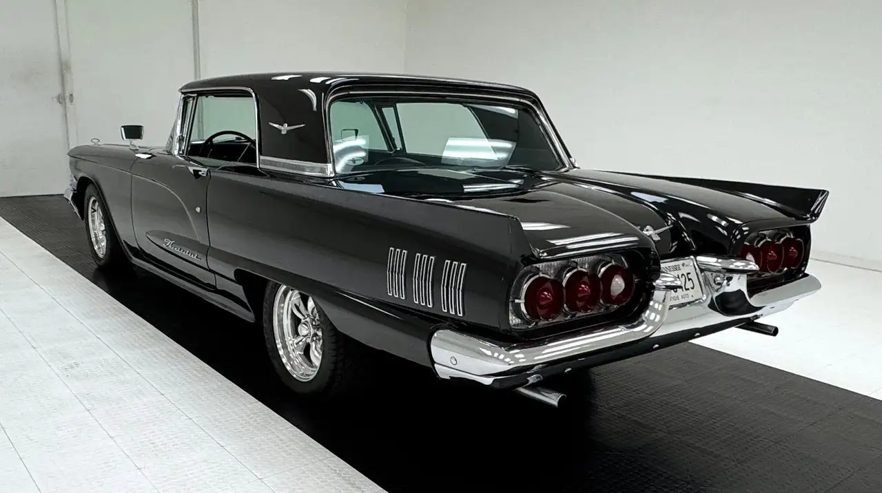 Ford Thunderbird Hardtop, foto 3