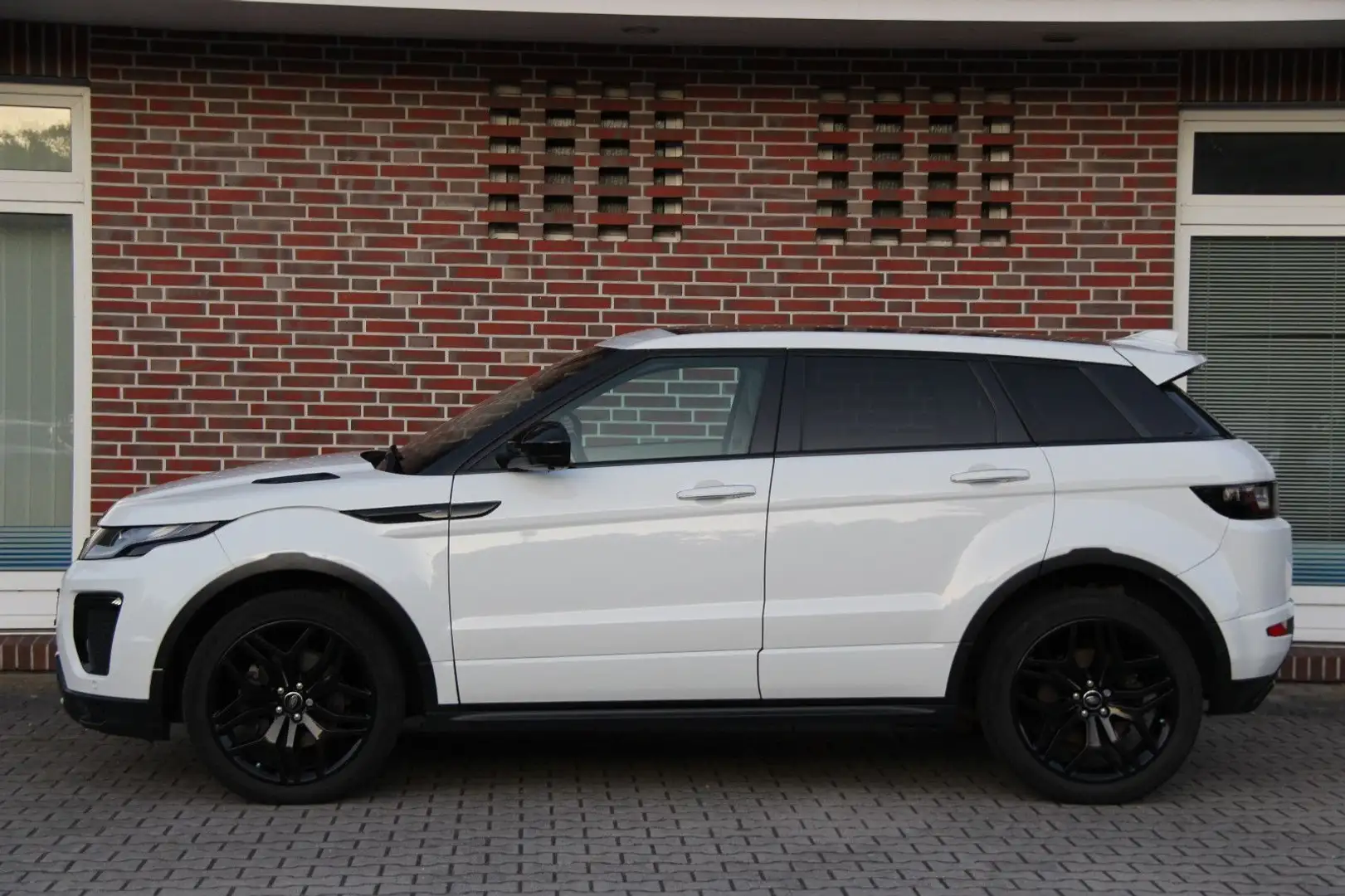 Land Rover Range Rover Evoque Evoque*AUTOBIOGRAPHY*MASSAGE*PANORAMA*EXKL.LEDER Weiß - 2