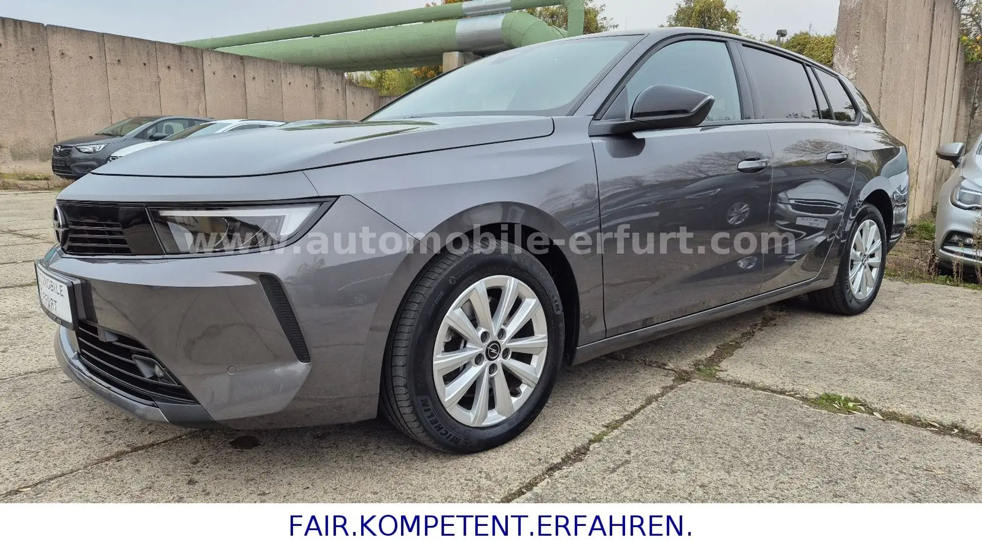 Opel Astra L Sports Tourer Business Edition*1.HD*LED* Gris - 1