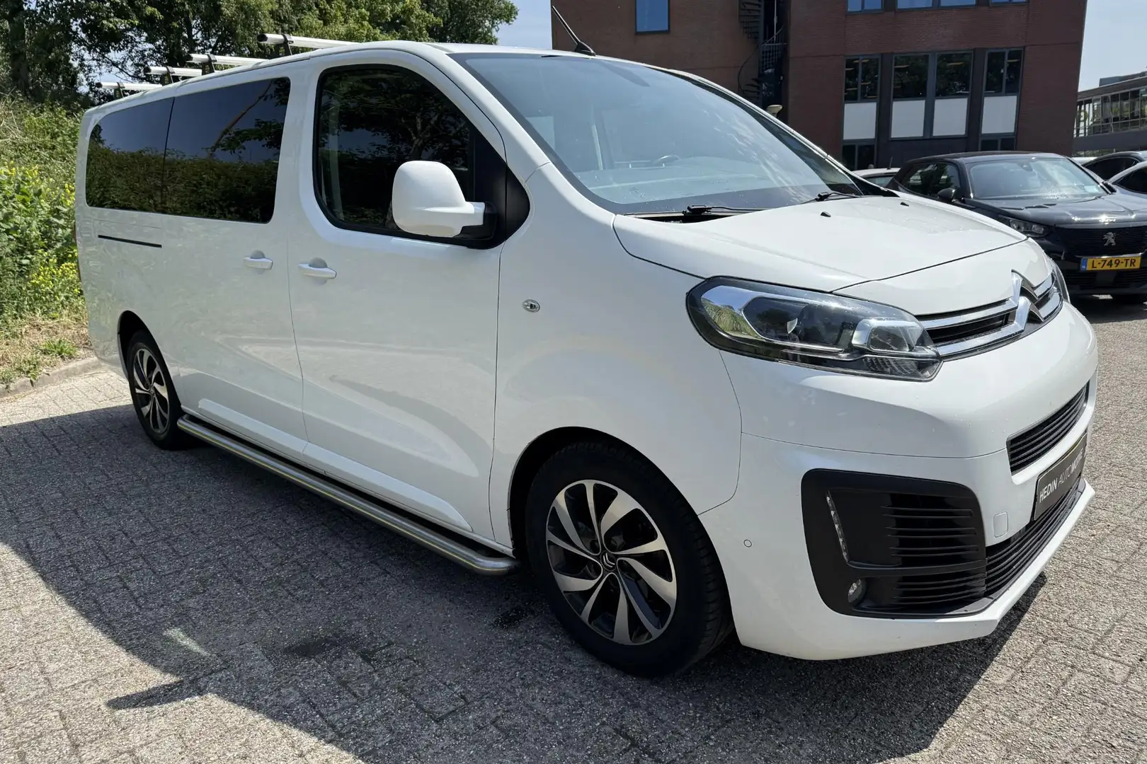 Citroen Jumpy 2.0 BlueHDI 180PK Business XL Automaat Dubbele cab Wit - 2