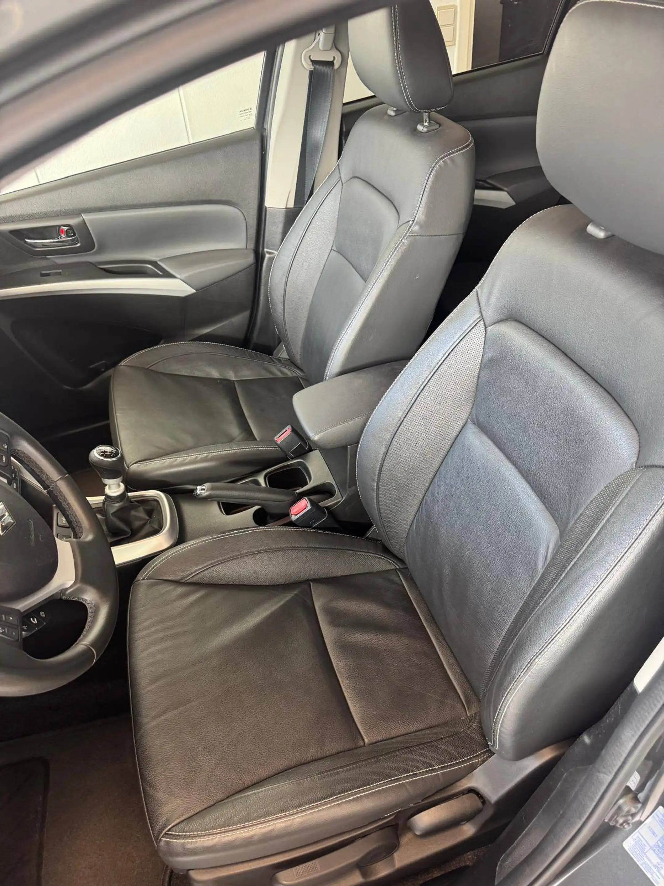 Suzuki SX4 S-Cross Sx4 S-Cross 1.4 Turbo Boosterjet GLX — photo 9