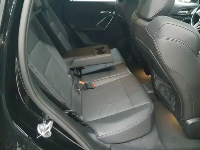 BMW X1 view 11