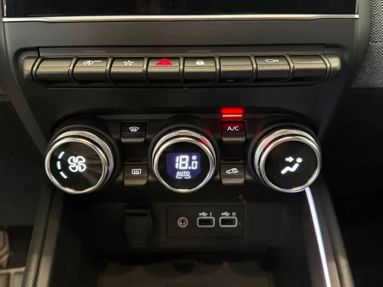 Renault Clio 1.0 eco-g Techno 100cv, миниатюра 27