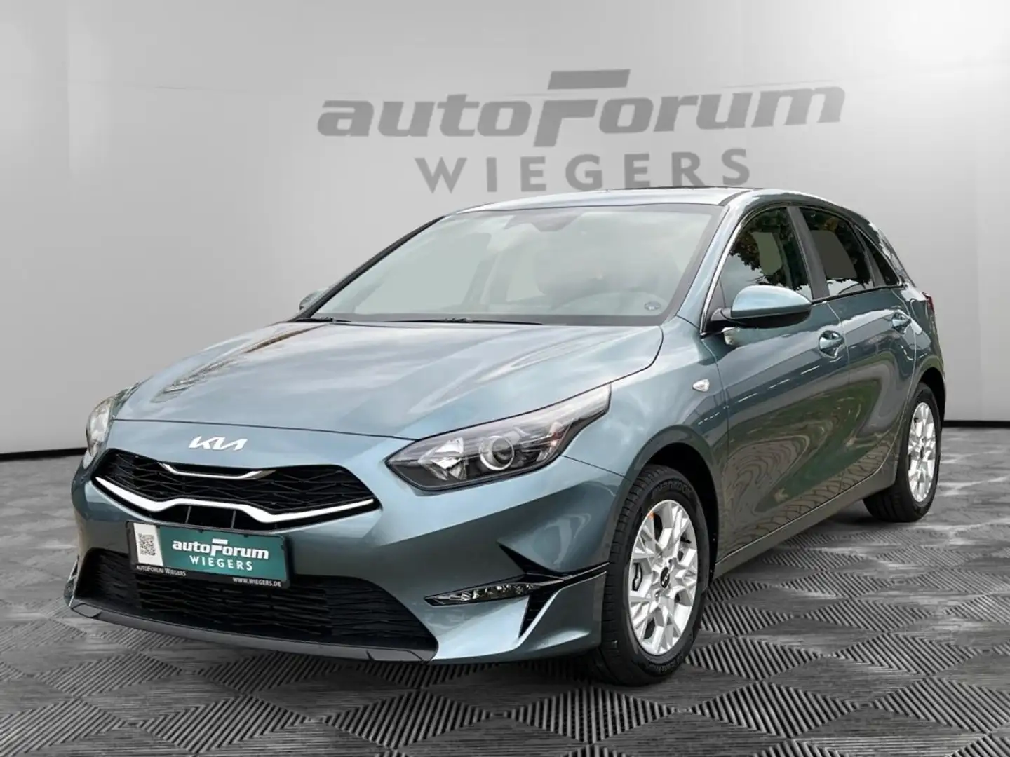 Kia Ceed / cee'd 1.0T 100PS VIS KOMFORT + Grau - 1