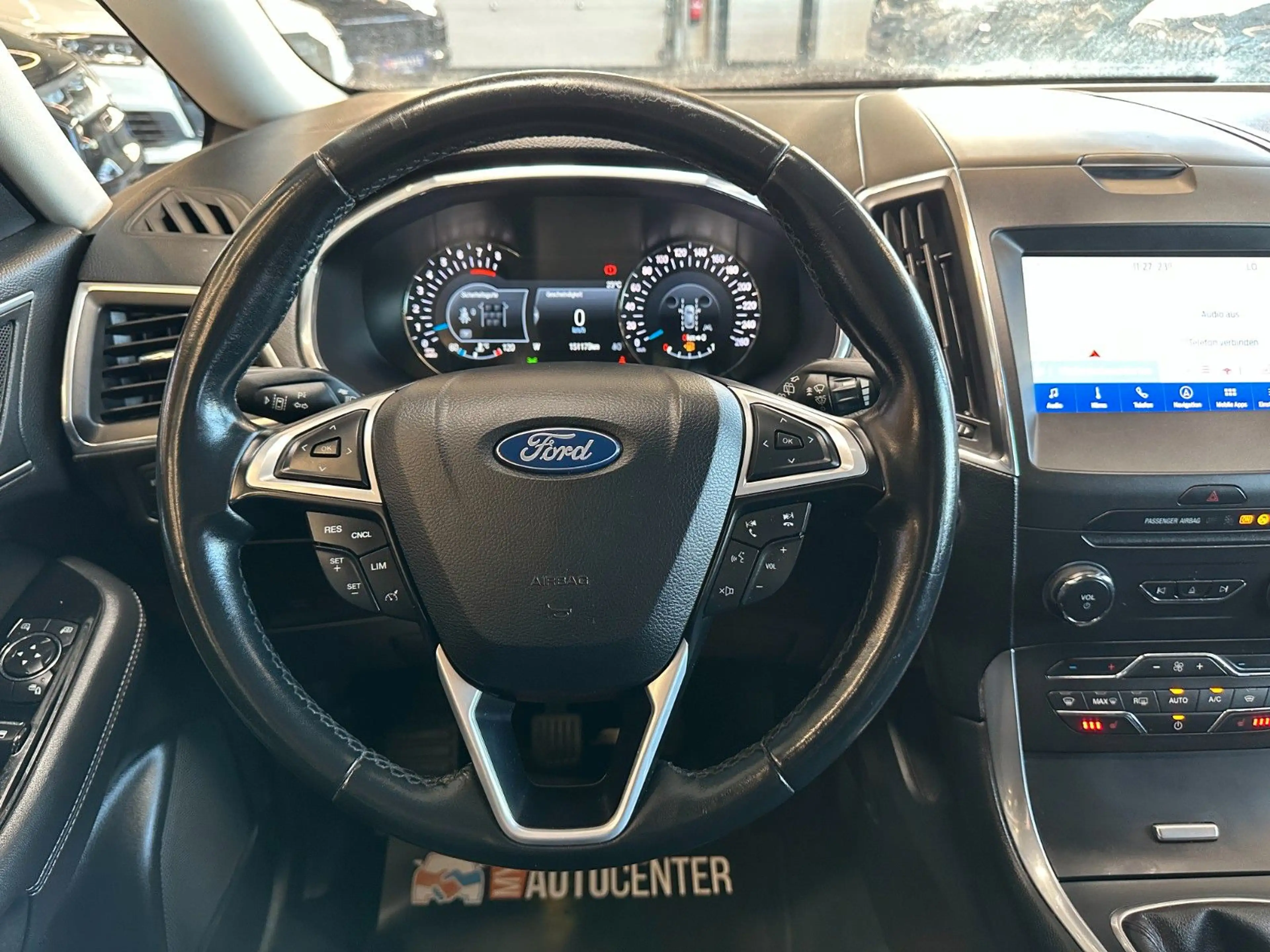 Ford Galaxy Titanium *3-ZONEN*TEMPO*NAVI*KAMERA* — photo 7