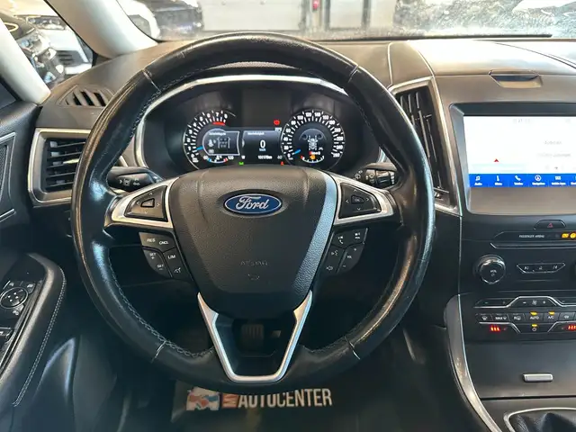 Ford Galaxy view 7