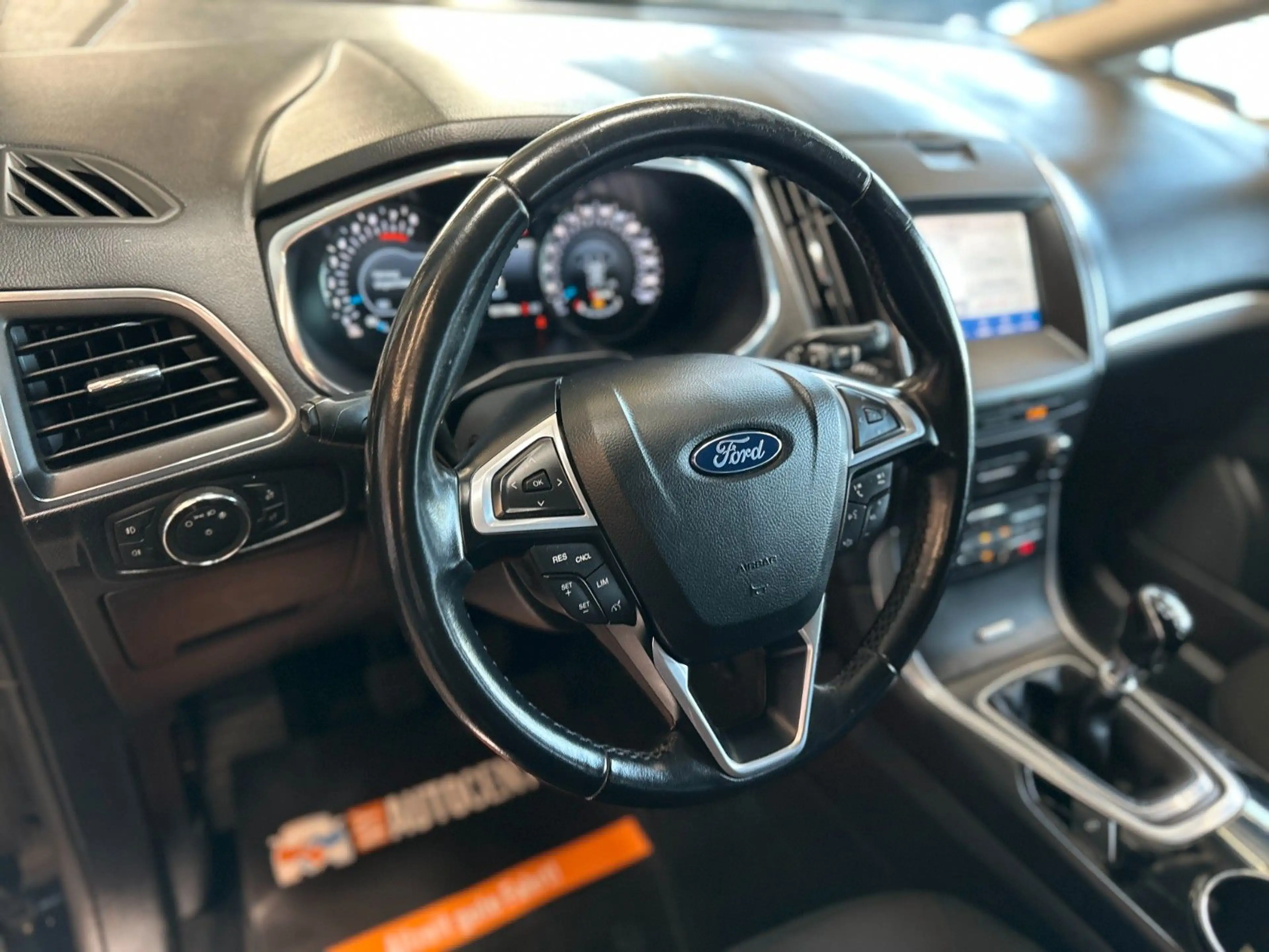 Ford Galaxy Titanium *3-ZONEN*TEMPO*NAVI*KAMERA* — photo 11