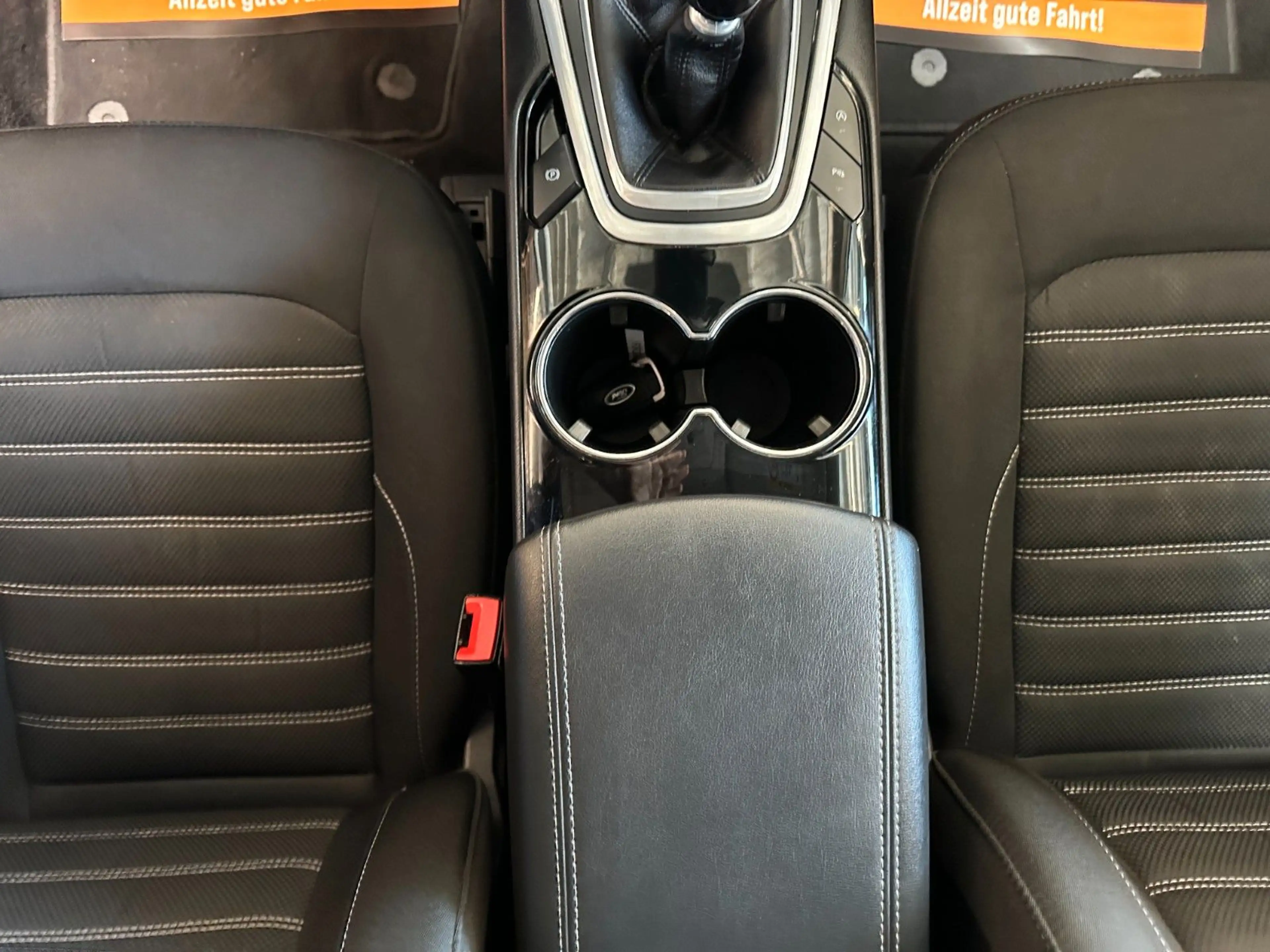 Ford Galaxy Titanium *3-ZONEN*TEMPO*NAVI*KAMERA* — photo 10
