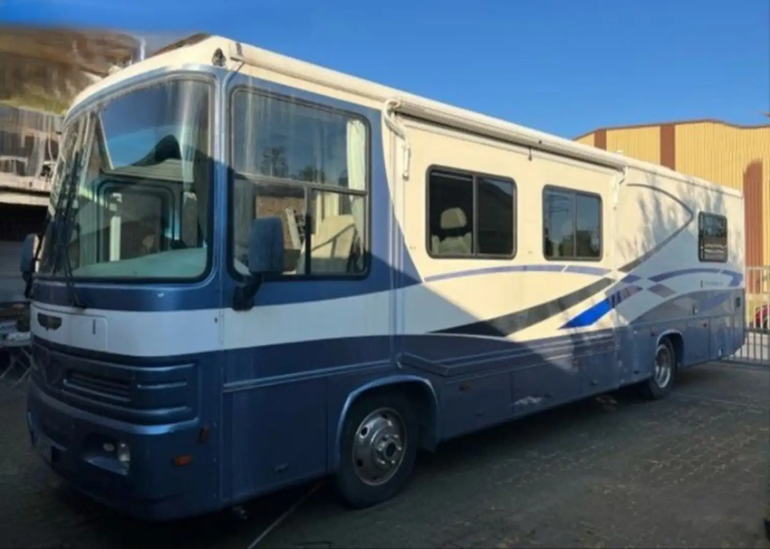 Caravans-Wohnm Sun Voyager Bus / Gulf Stream Beyaz - 1