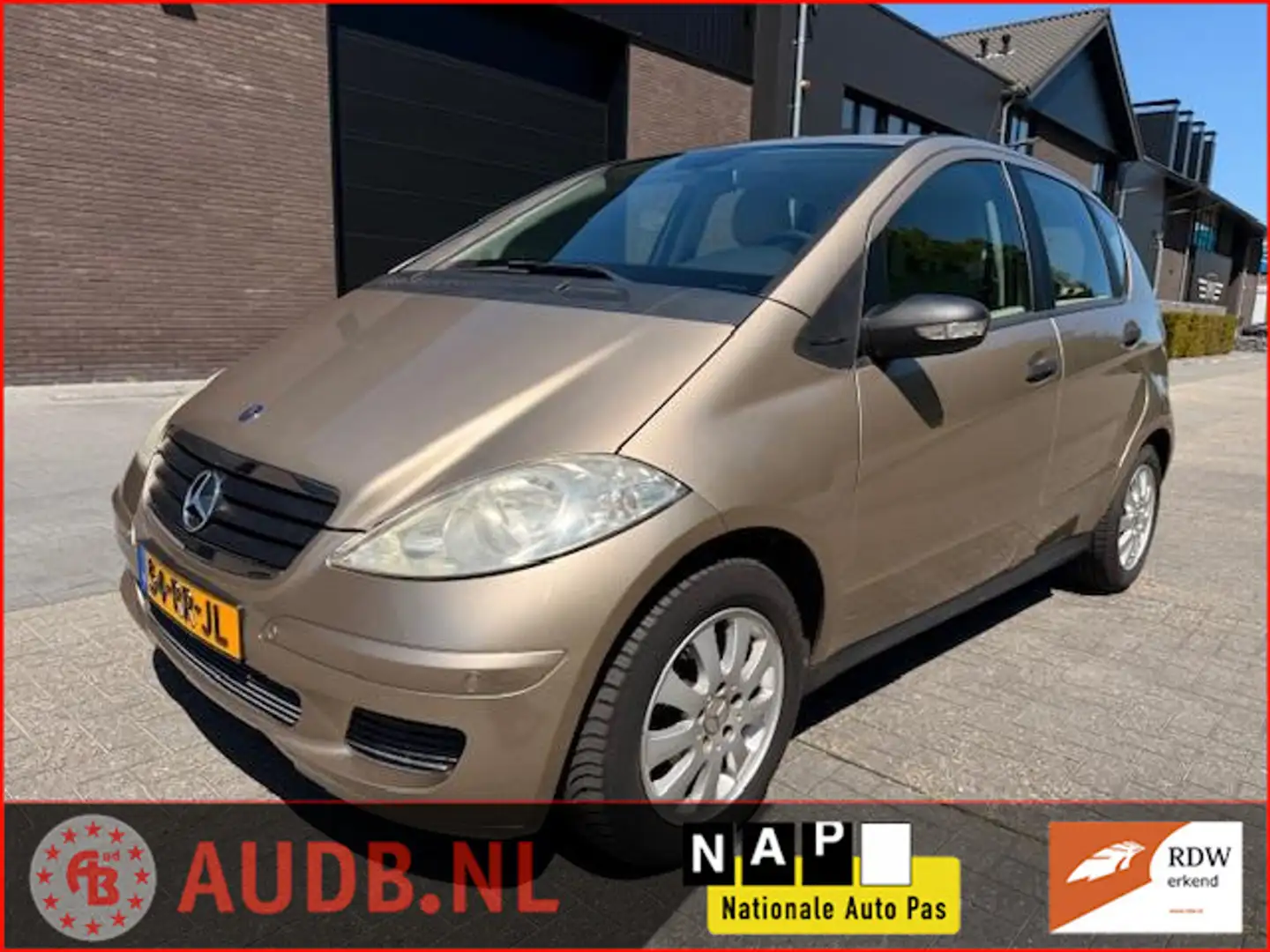 Mercedes-Benz A 150 Classic | SPORT VLG.| AIRCO| NETTE AUTO| Beige - 1