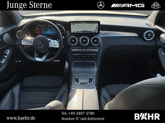 Mercedes-Benz 300 view 4