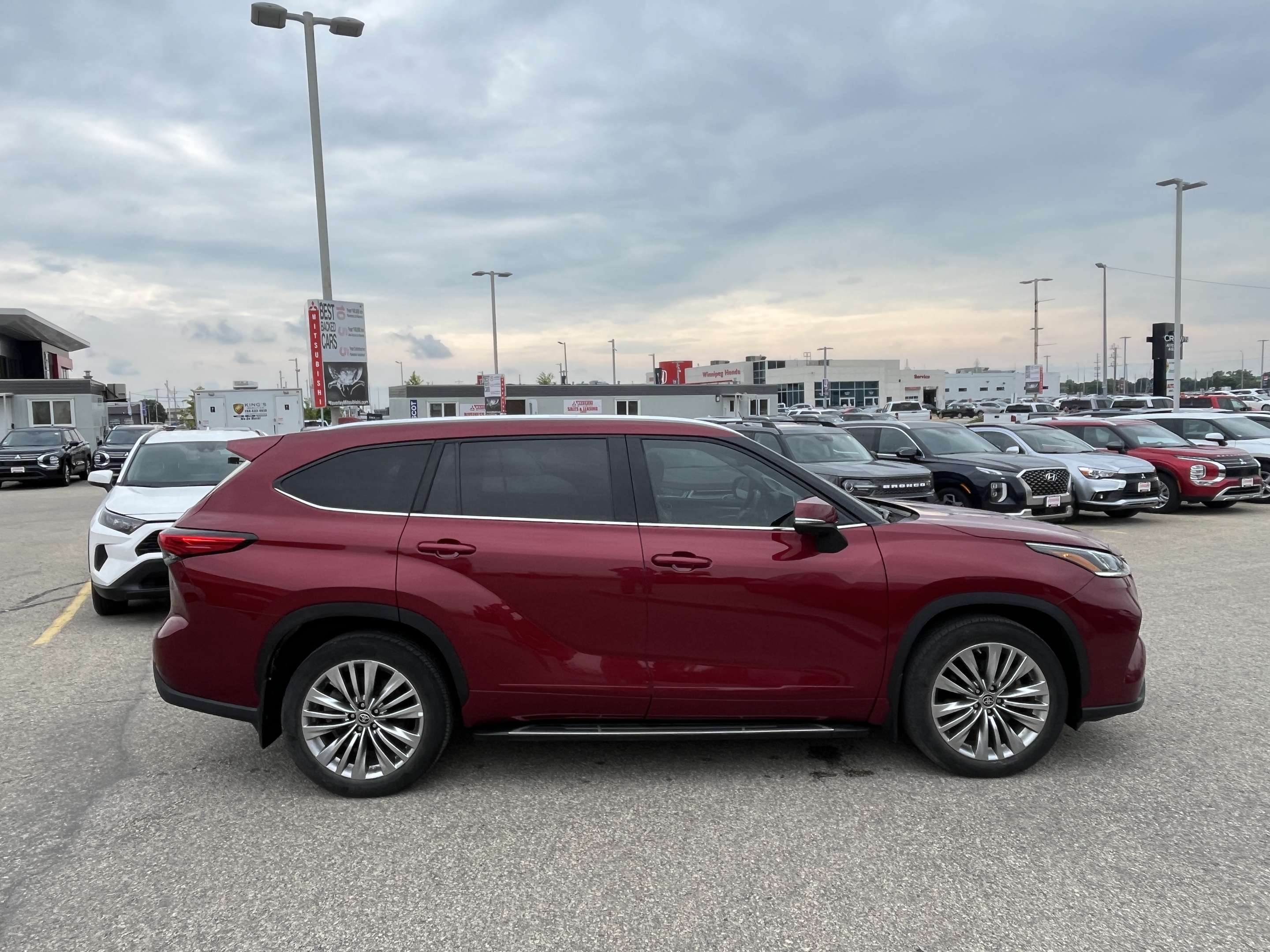 2023 Toyota Highlander